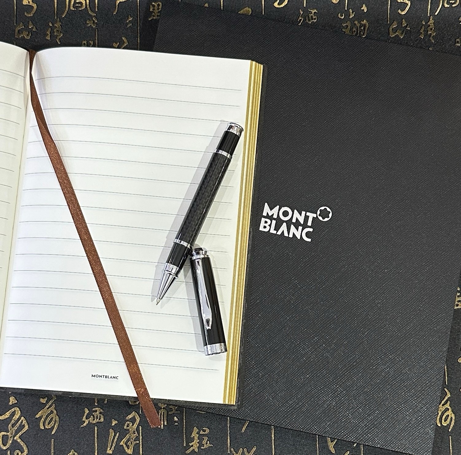 Набор канцелярский в стиле Montblanc: блокнот и ручка (чёрного цвета)
