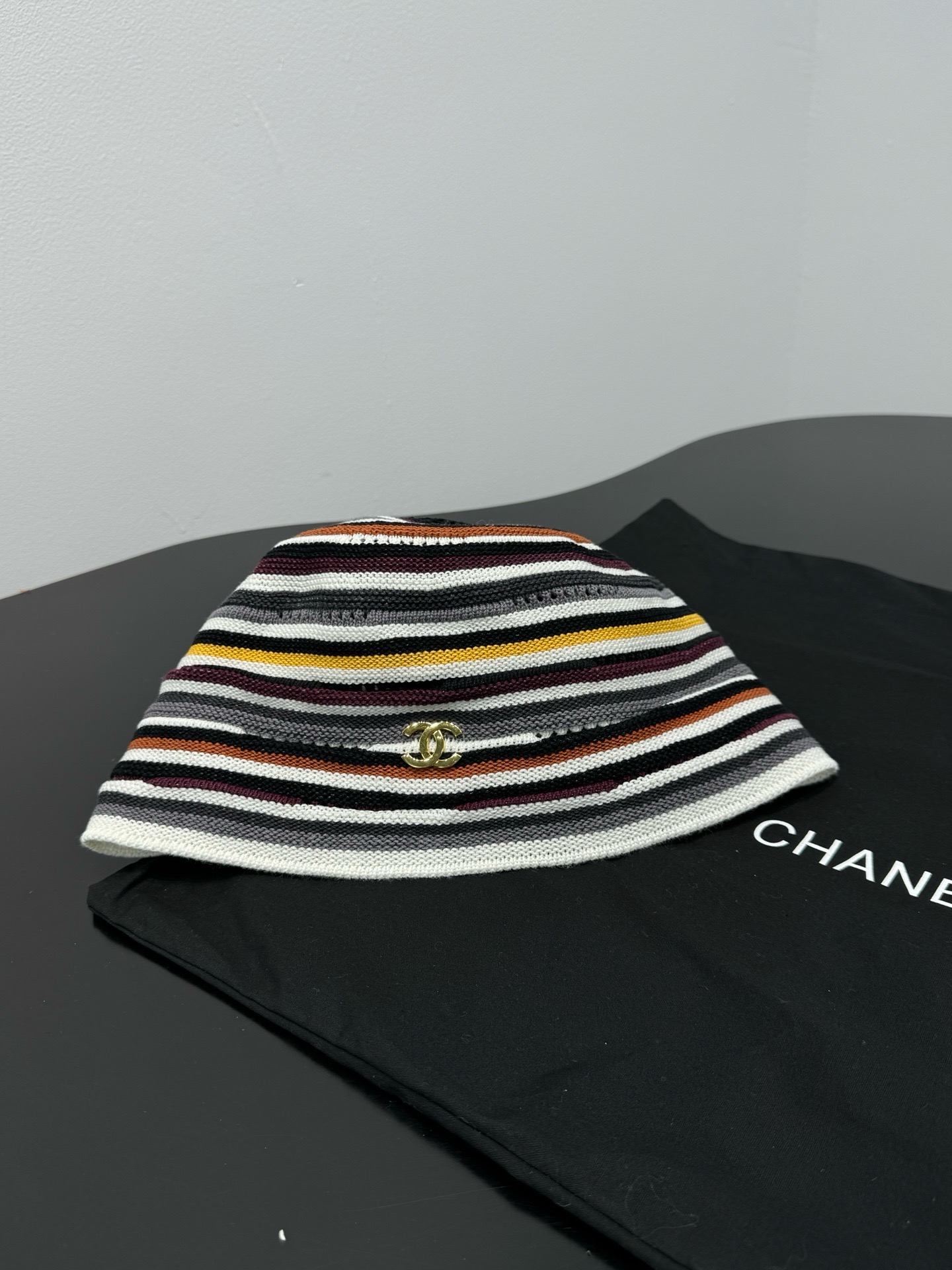Панама женская Chanel Coco Beach цвета мультиколор