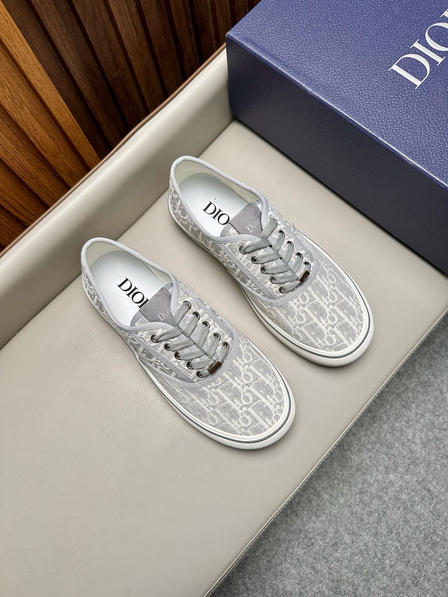 Кеды мужские Dior B23 League серого цвета
