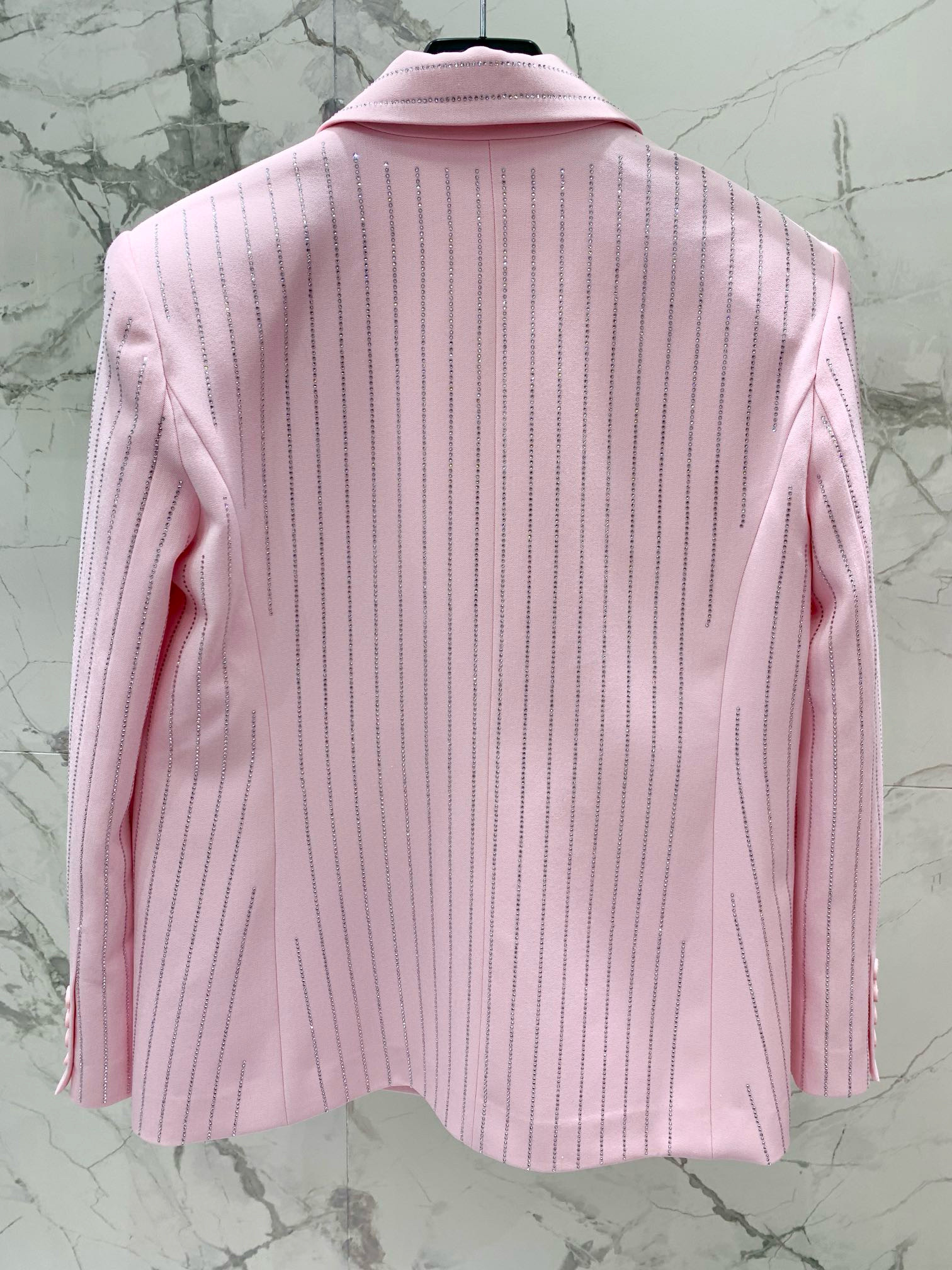 Костюм женский The Attic с кристаллами цвета вишнёвого цветения