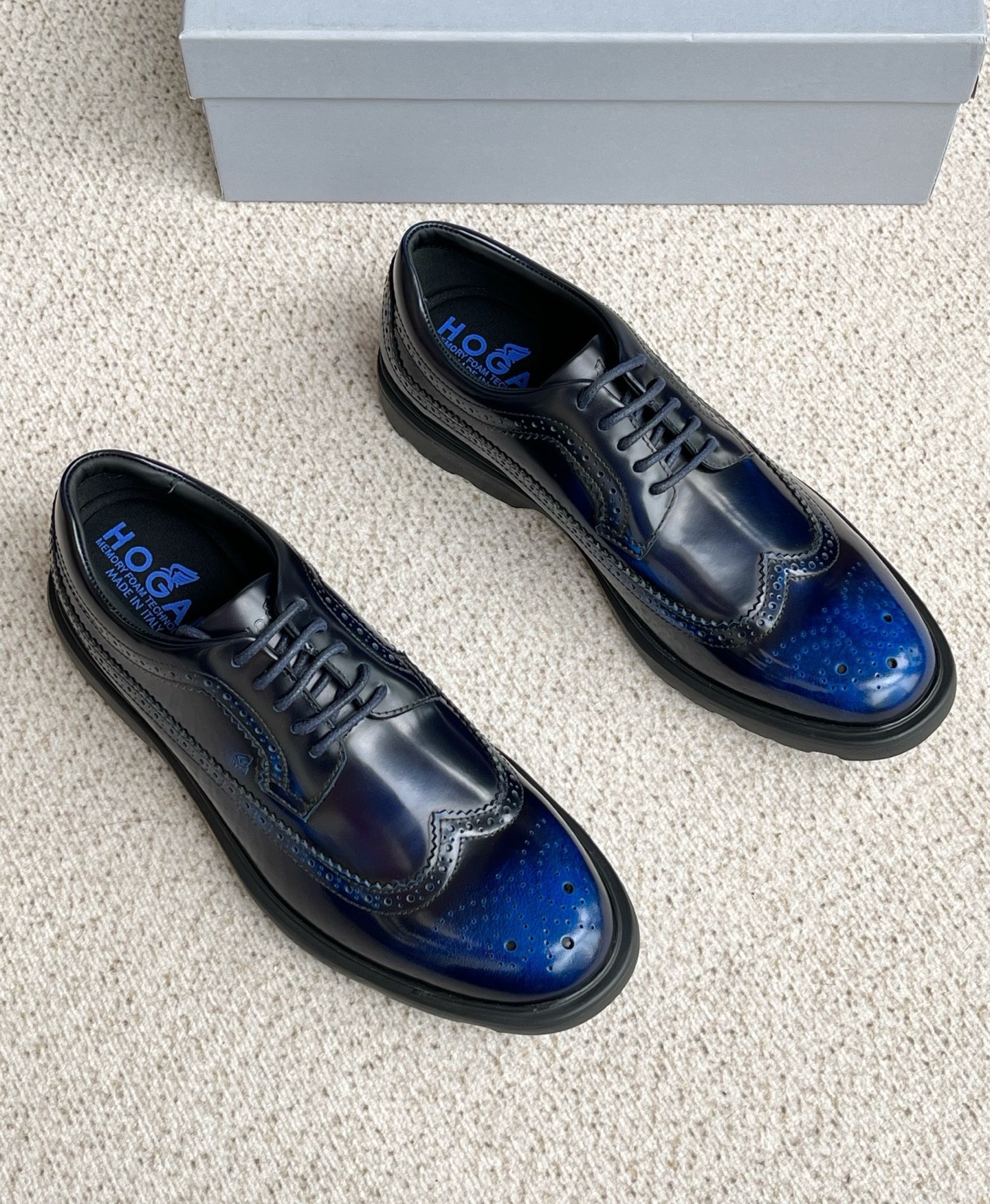 Туфли дерби мужские в стиле Hogan из натуральной кожи синего цвета