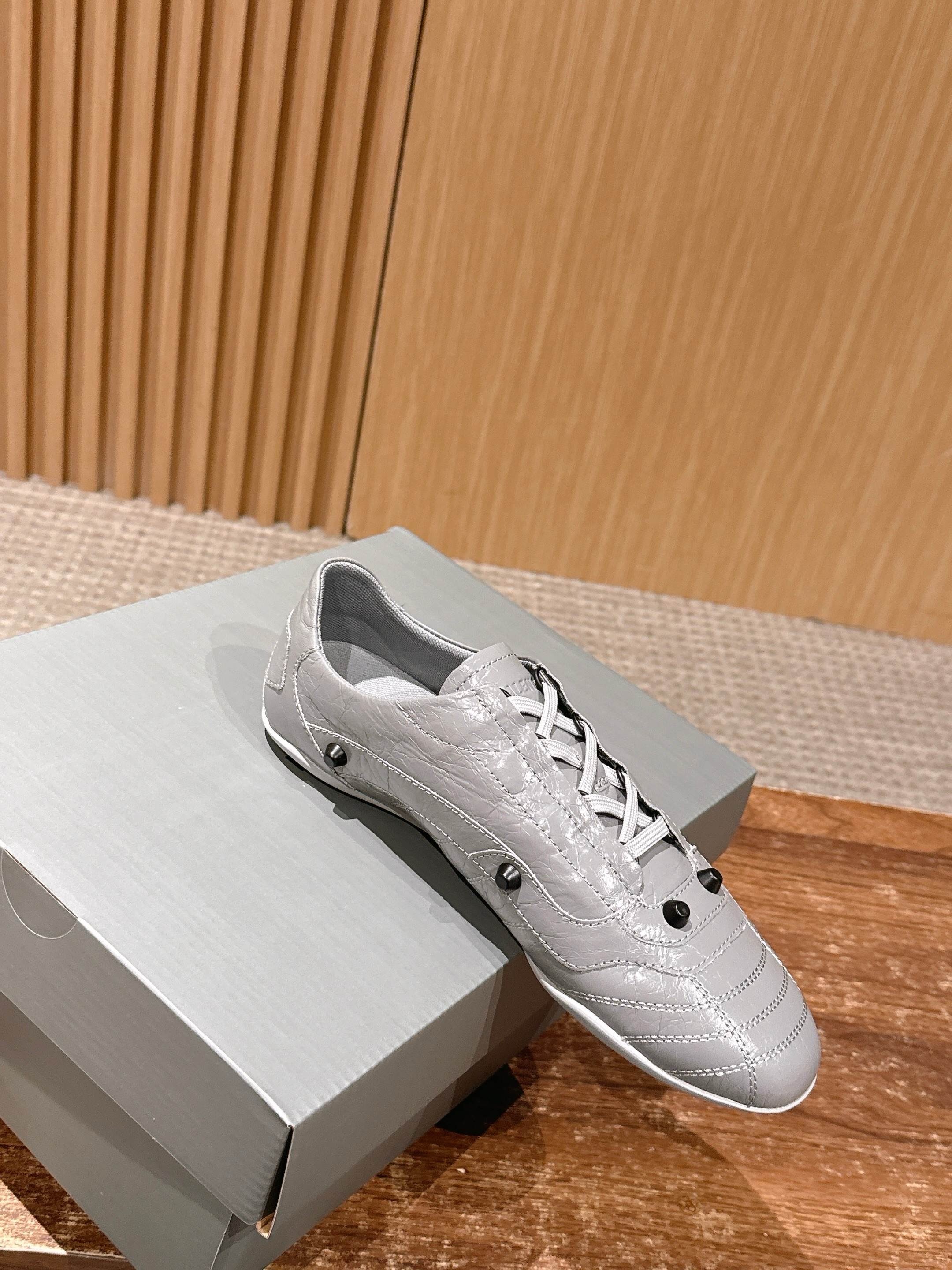 Кеды женские в стиле Balenciaga Soccer серого цвета