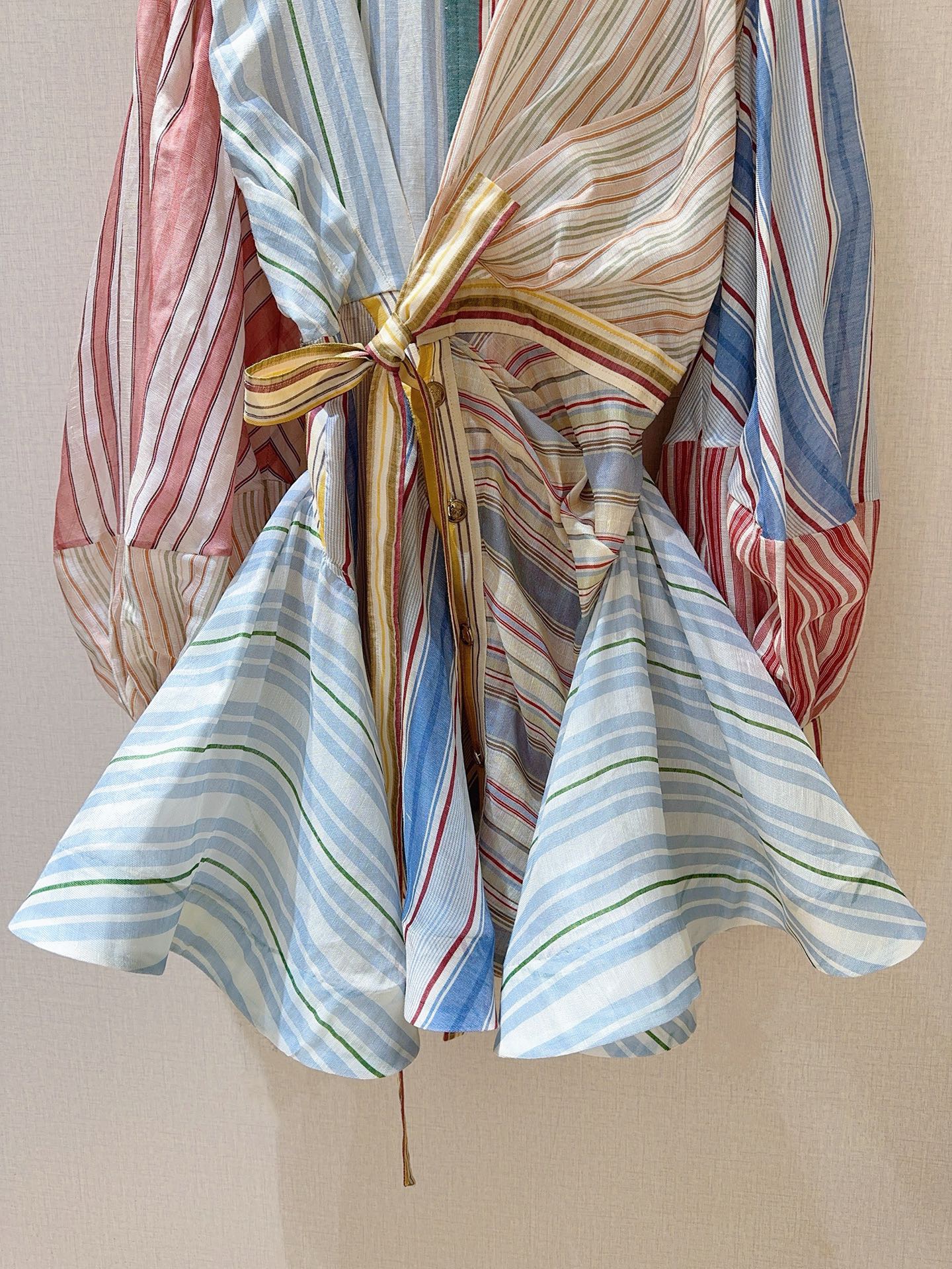 Платье женское в стиле Zimmermann из льна и шёлка мультиколор в полоску с поясом