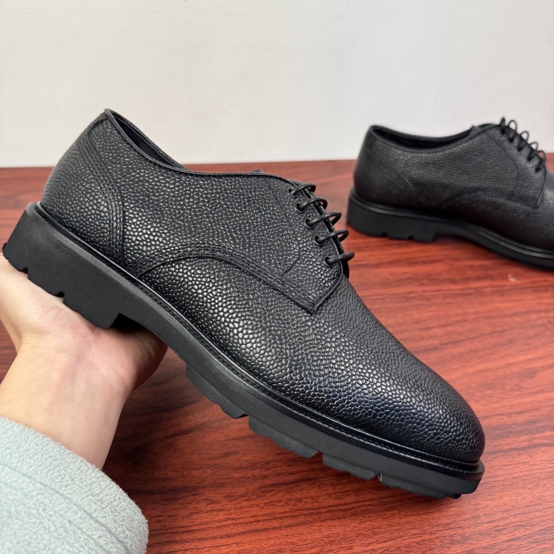 Туфли - дерби мужские в стиле Ermenegildo Zegna Aosta чёрного цвета