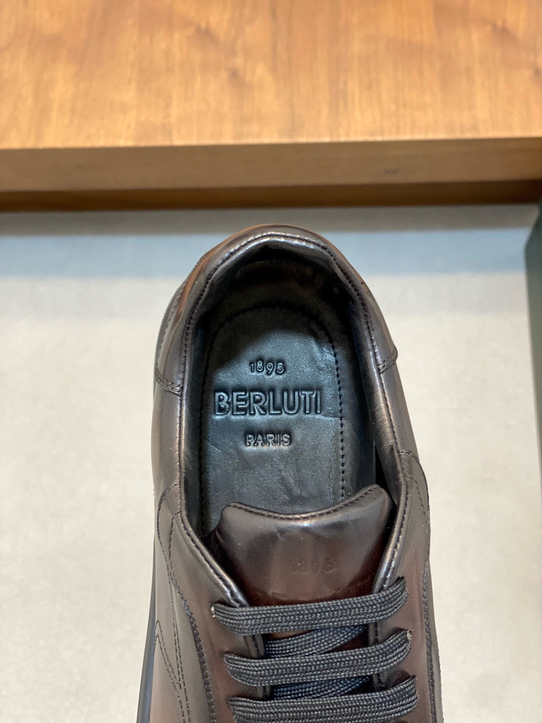 Кроссовки мужские в стиле Berluti тёмно-коричневого цвета