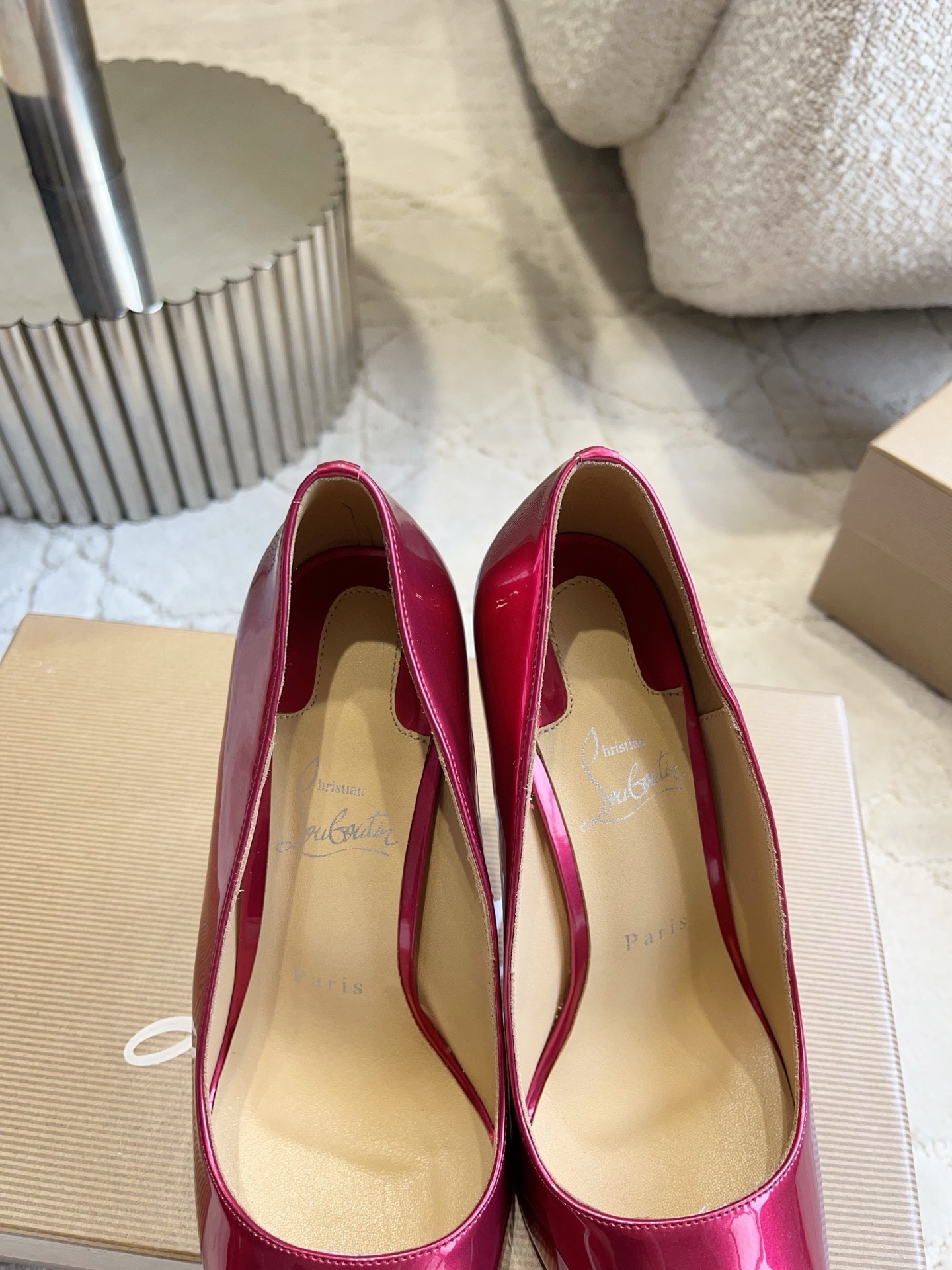 Туфли женские в стиле Christian Louboutin So Kate цвета фуксии