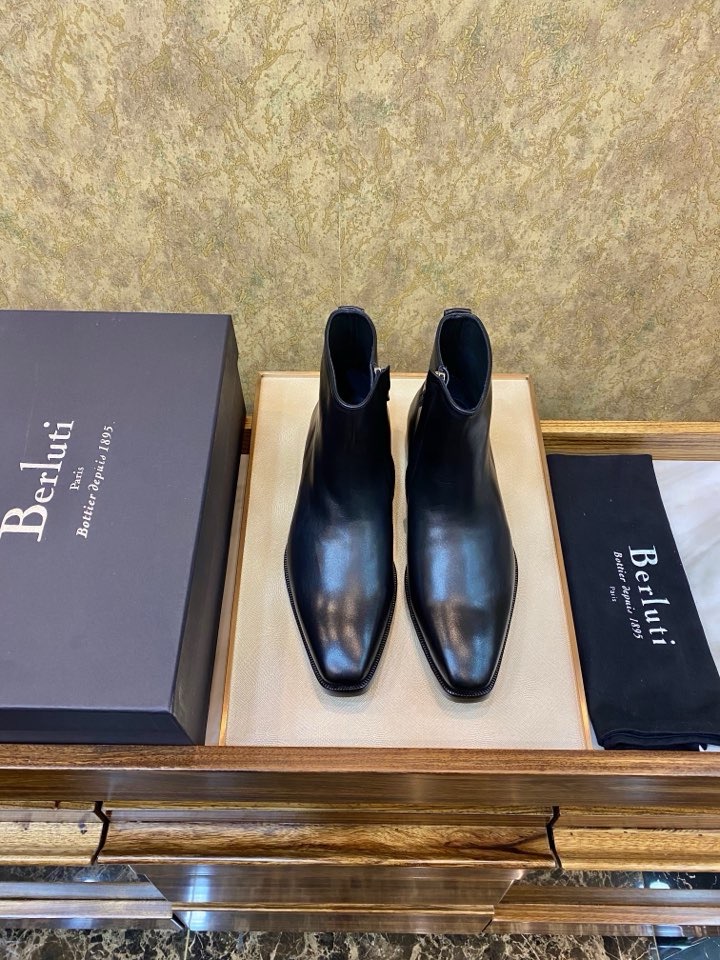Ботинки мужские Berluti из натуральной кожи чёрного цвета