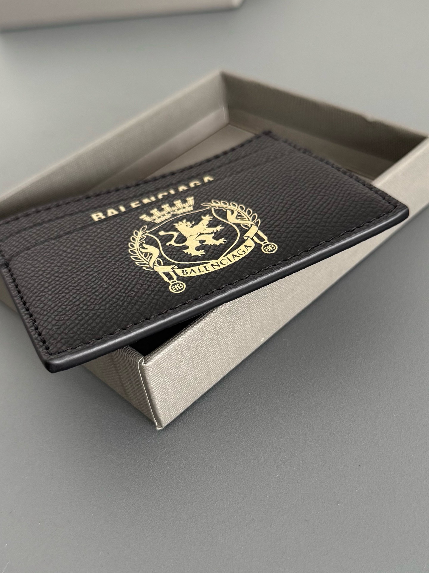 Картхолдер Balenciaga Winter Passport чёрного цвета