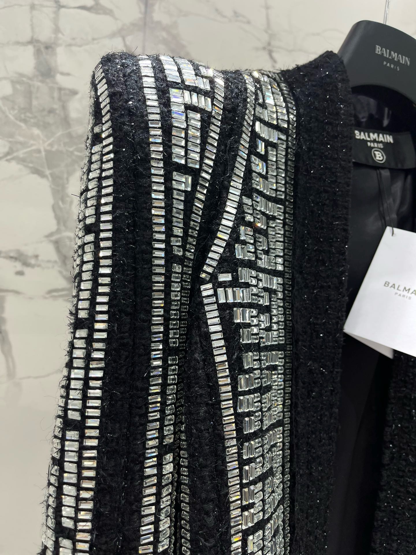 Жакет женский Balmain чёрного цвета