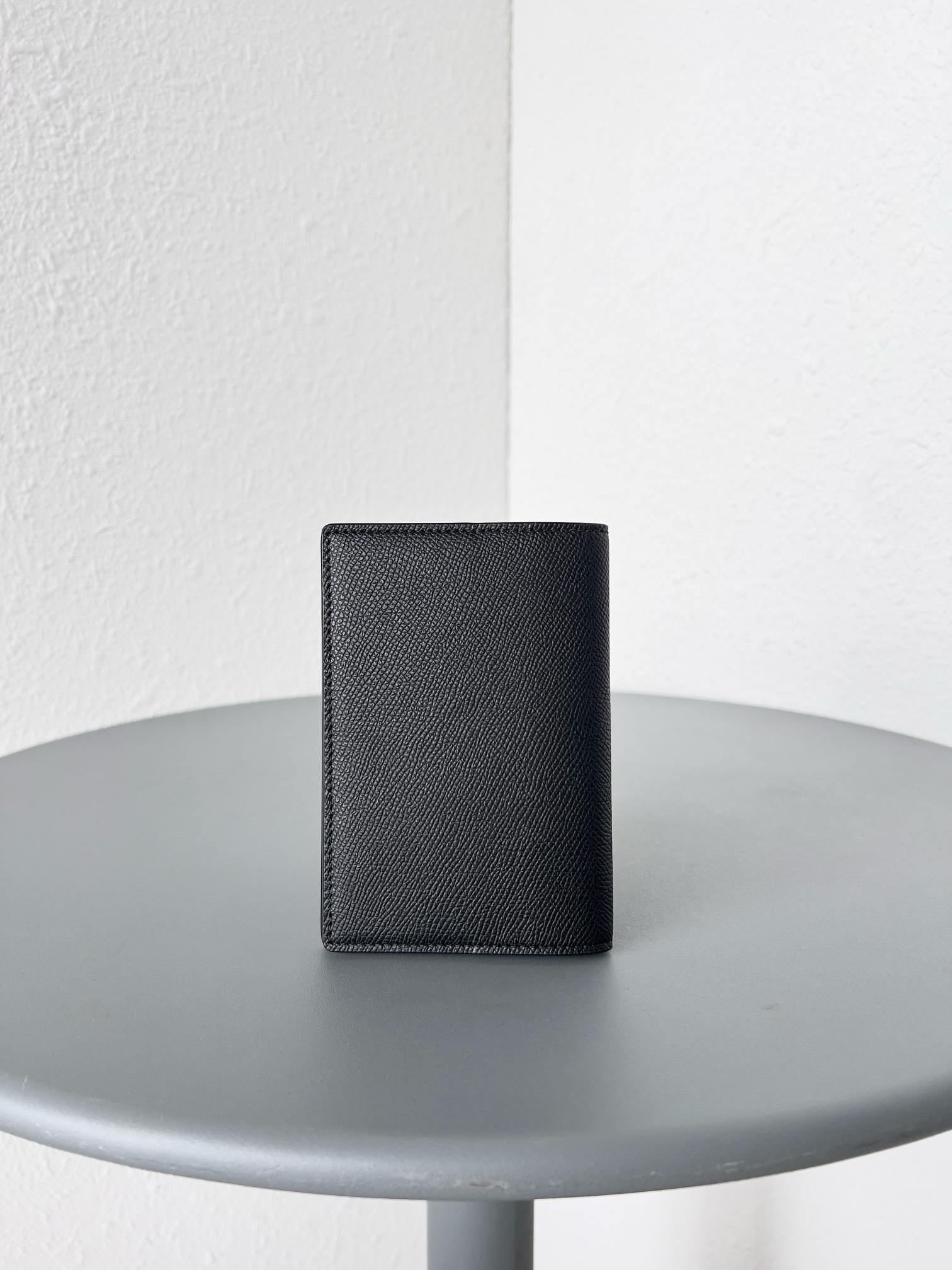 Обложка для паспорта Balenciaga Passport  чёрного цвета