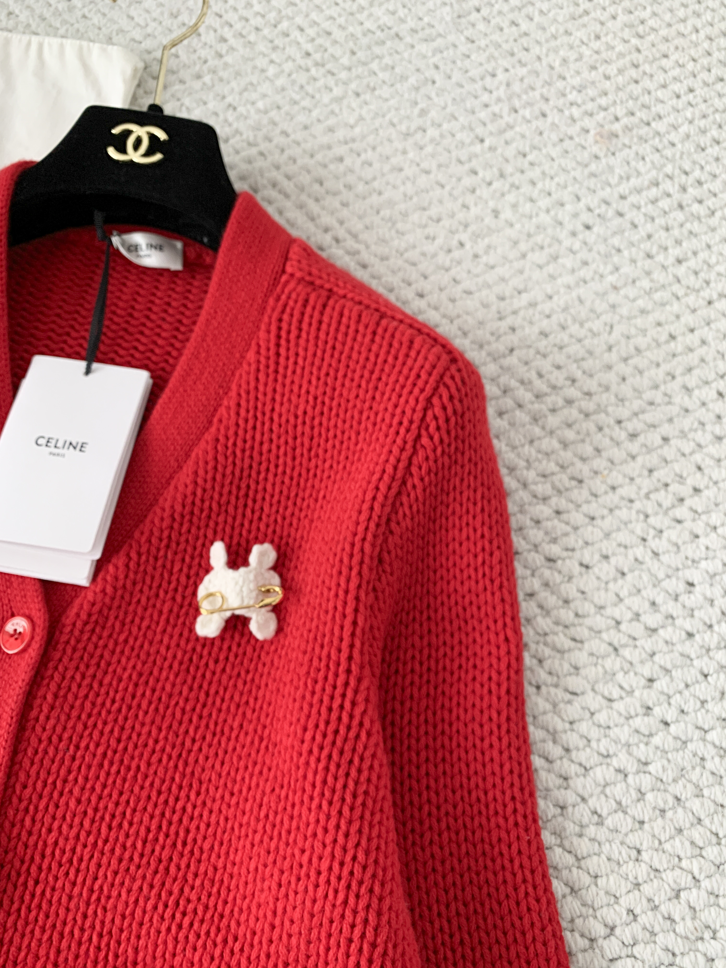 Кардиган женский в стиле Celine V-neck из шерсти красного цвета