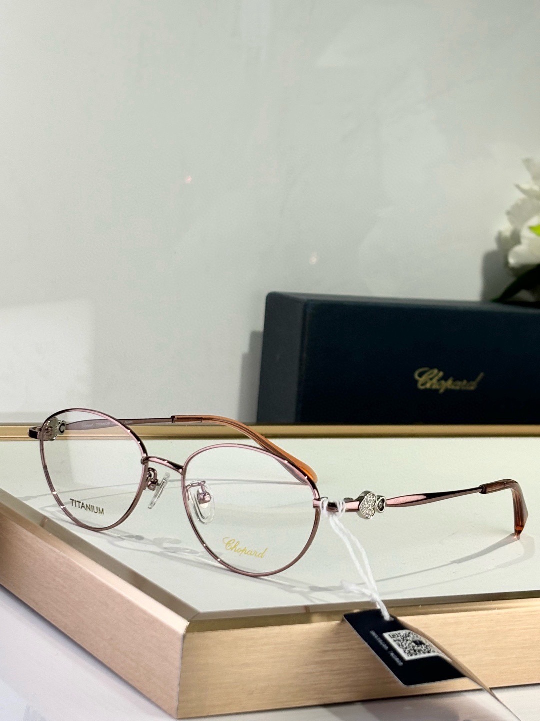 Очки женские в стиле Chopard