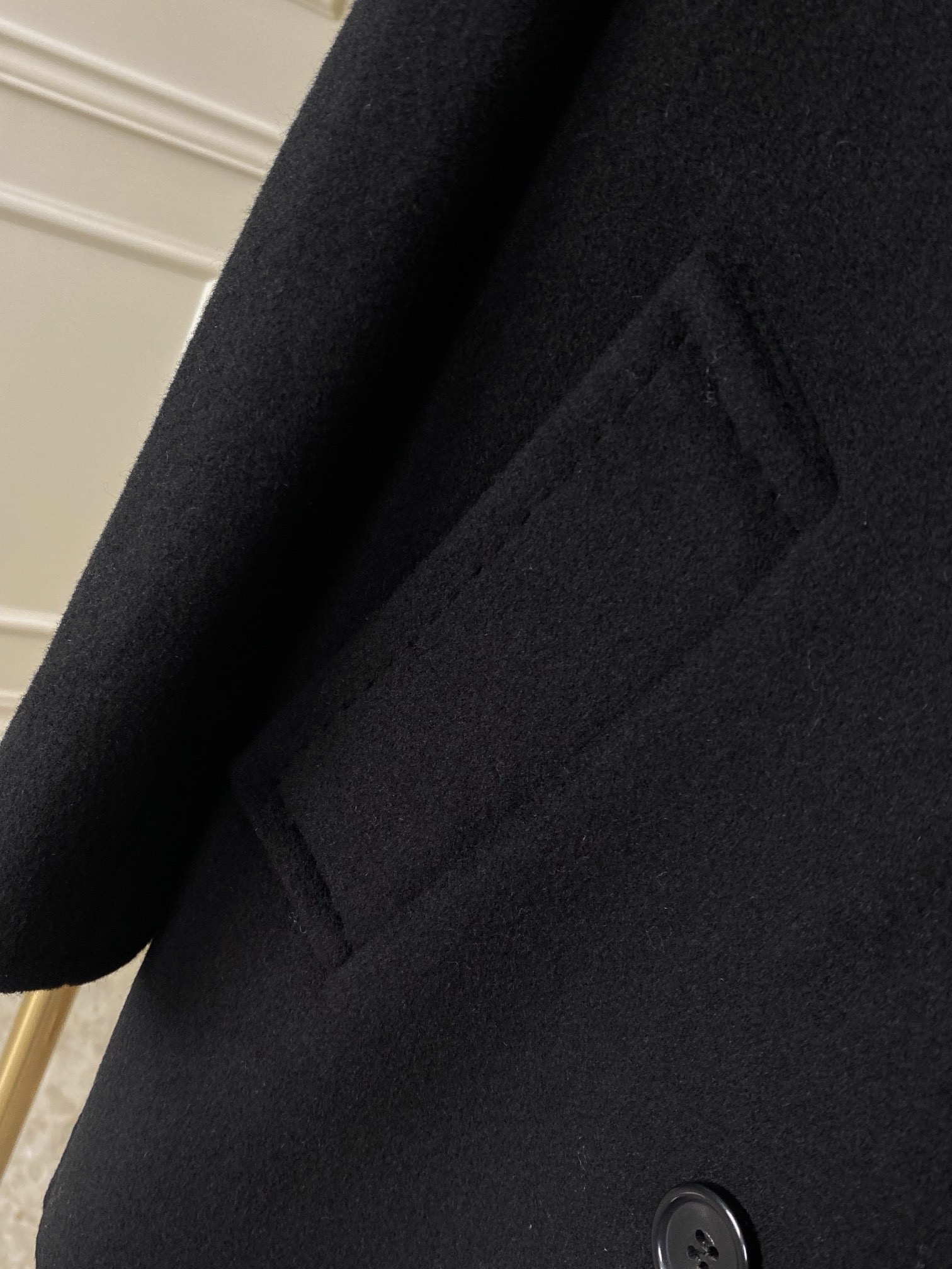 Пальто женское Max Mara Short 101801 Icon Coat чёрного цвета