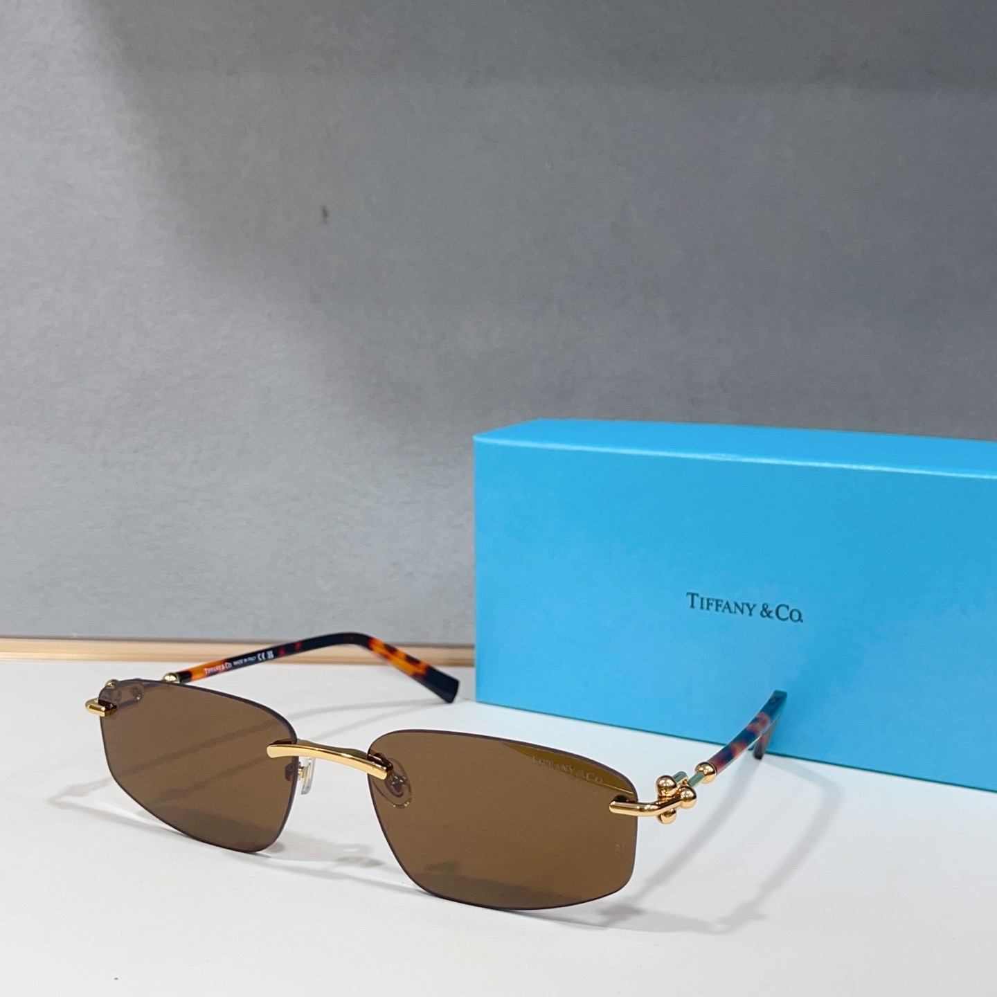 Очки солнцезащитные женские в стиле Tiffany TF3114