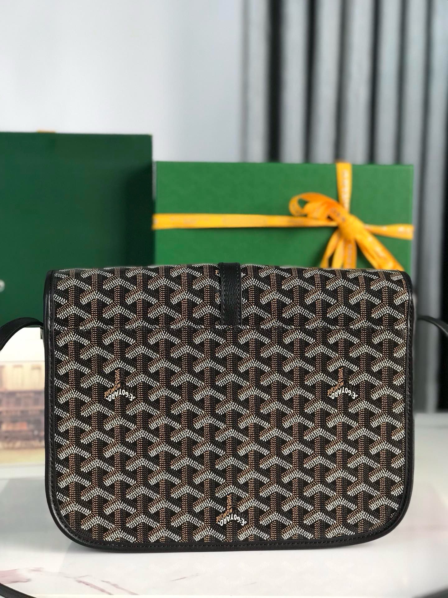 Сумка женская Goyard Belvédère II чёрного цвета
