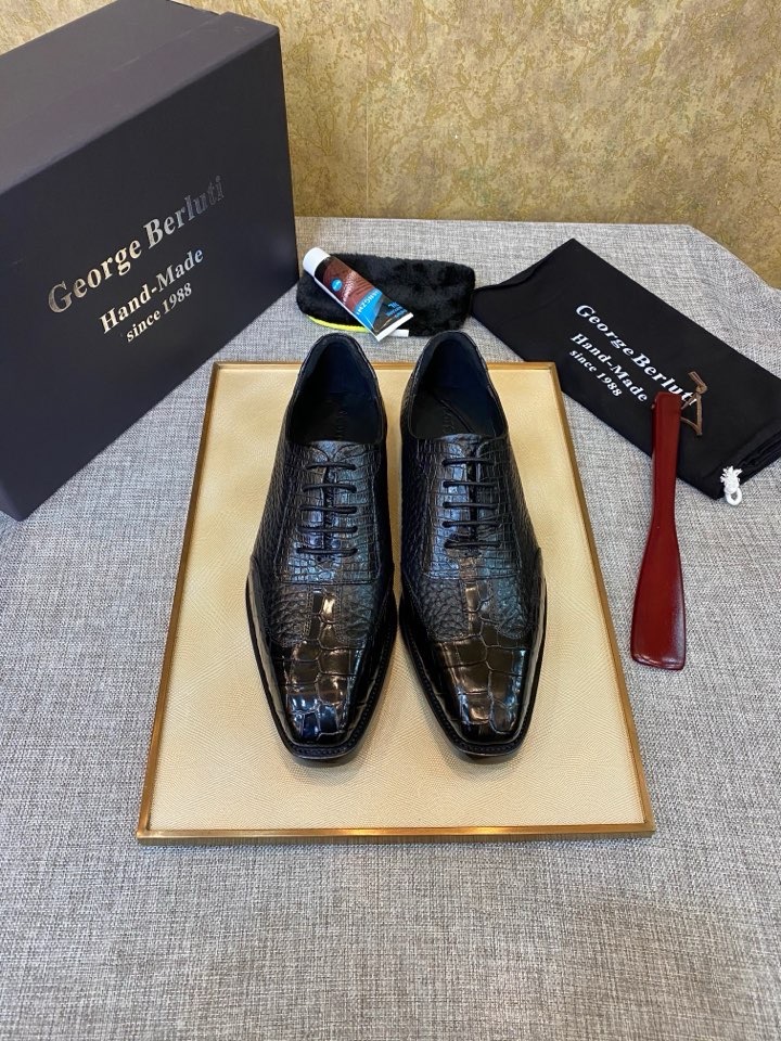 Оксфорды мужские Berluti George Berluti из кожи крокодила чёрного цвета