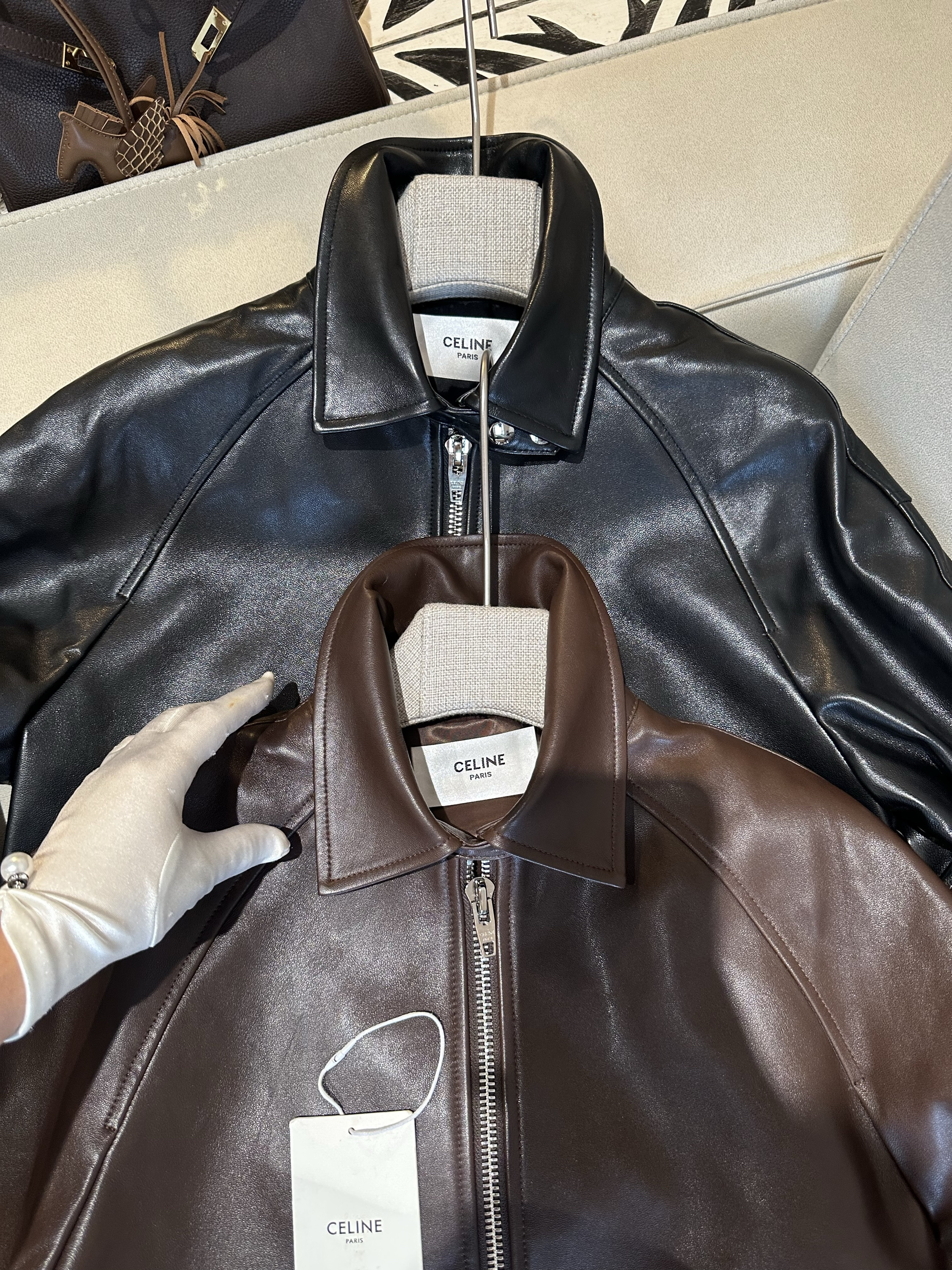 Куртка женская укороченная Celine чёрного цвета с отложным воротником