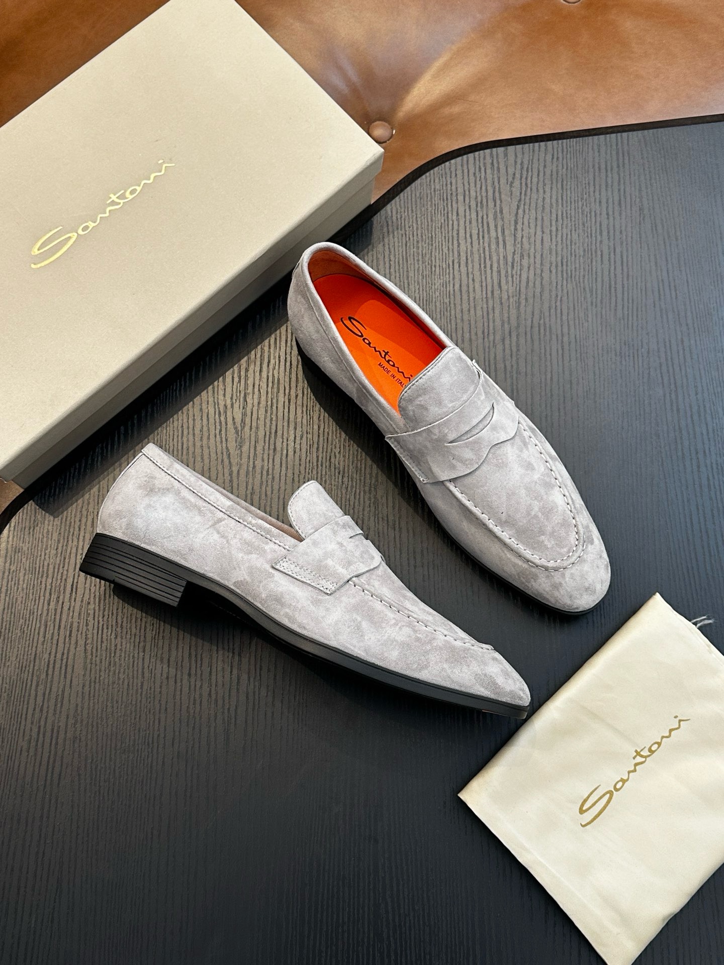 Лоферы мужские в стиле Santoni серого цвета