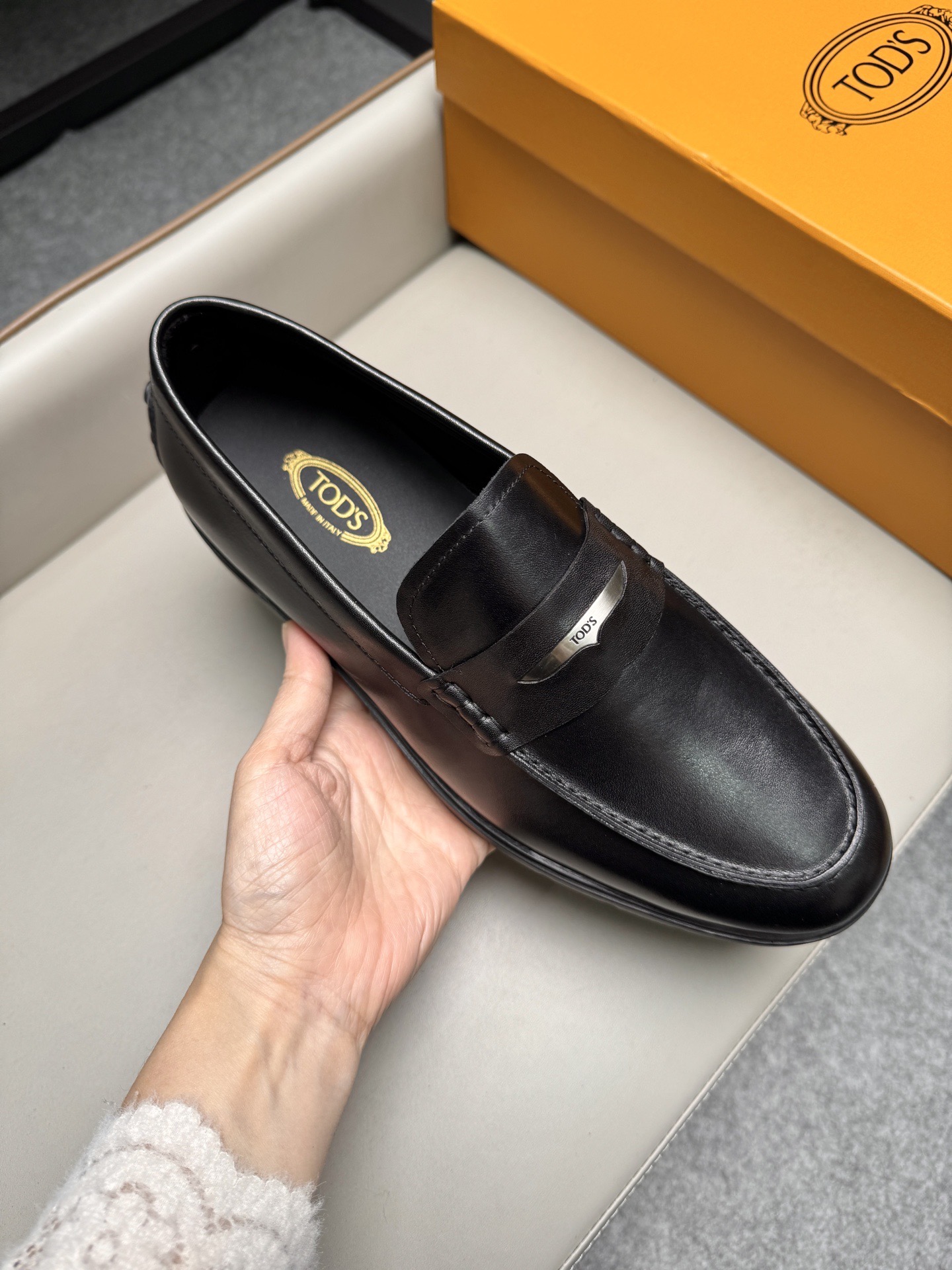 Лоферы мужские в стиле Tod’s чёрного цвета