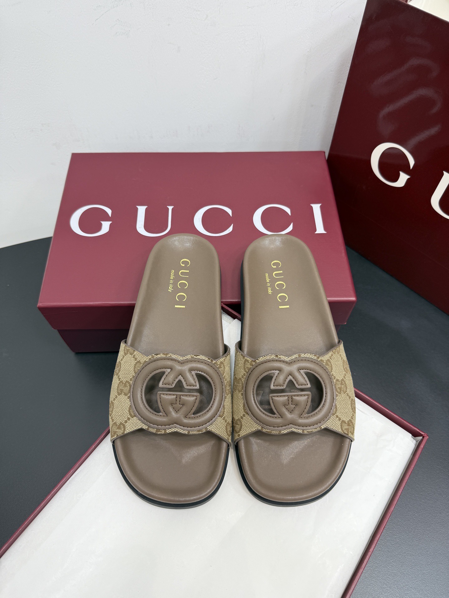 Мюли женские в стиле Gucci GG бежево-коричневого цвета