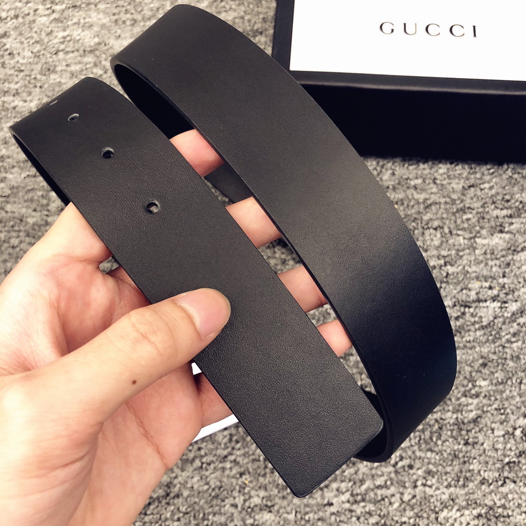 Ремень мужской в стиле Gucci из натуральной кожи чёрного цвета с пряжкой GG