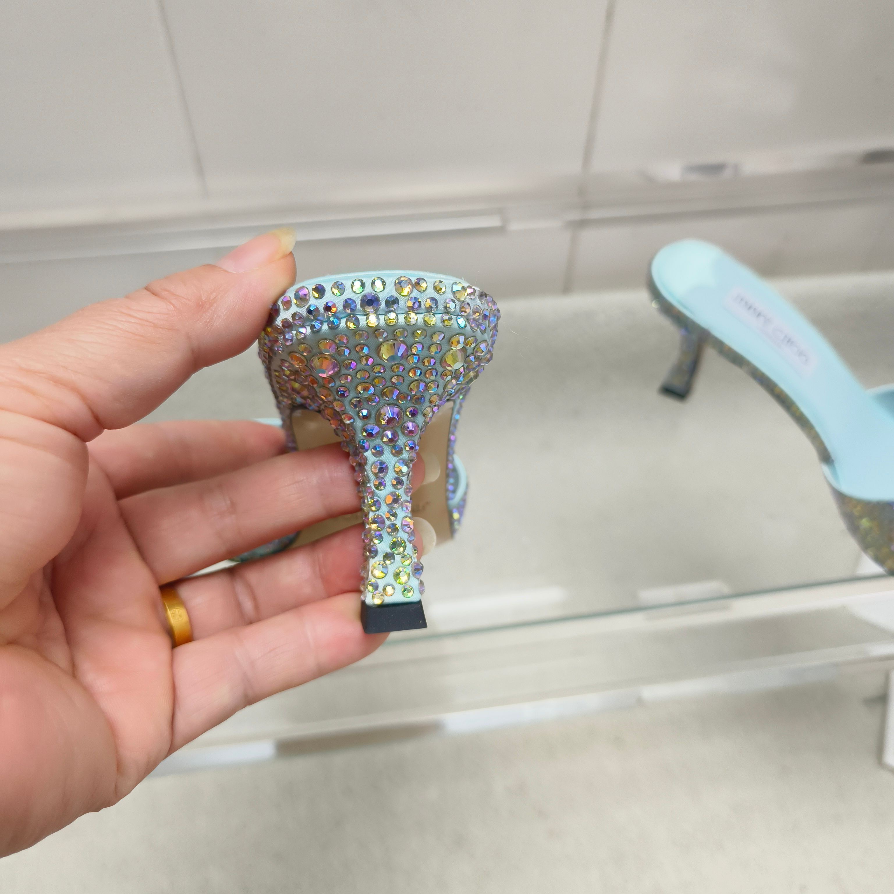 Мюли женские в стиле Jimmy Choo голубого цвета