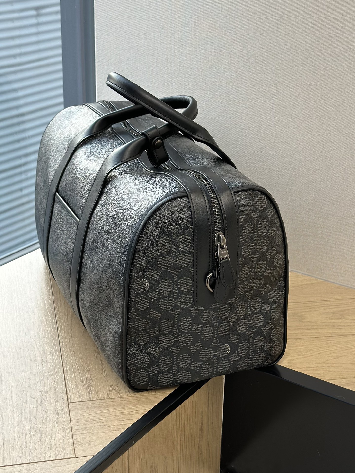 Дорожная сумка в стиле Coach Gotham 45 с кожаной отделкой