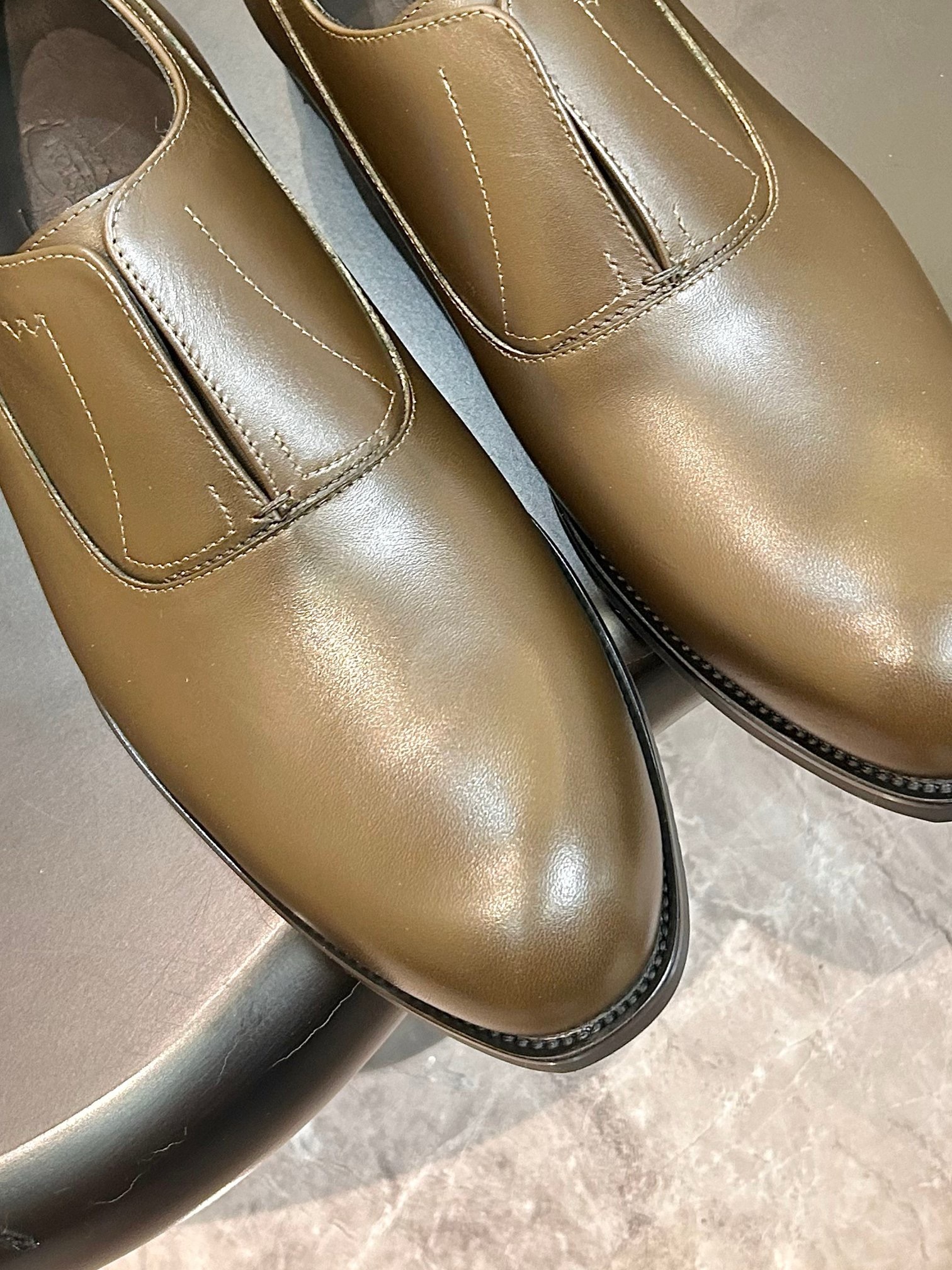 Туфли мужские J.M. Weston Iena Slip-On Oxford цвета хаки