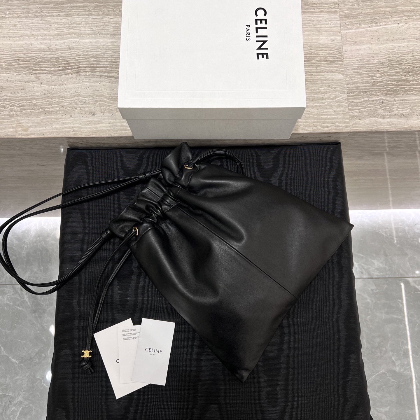 Сумка женская в стиле Celine Crystal Pouch чёрного цвета