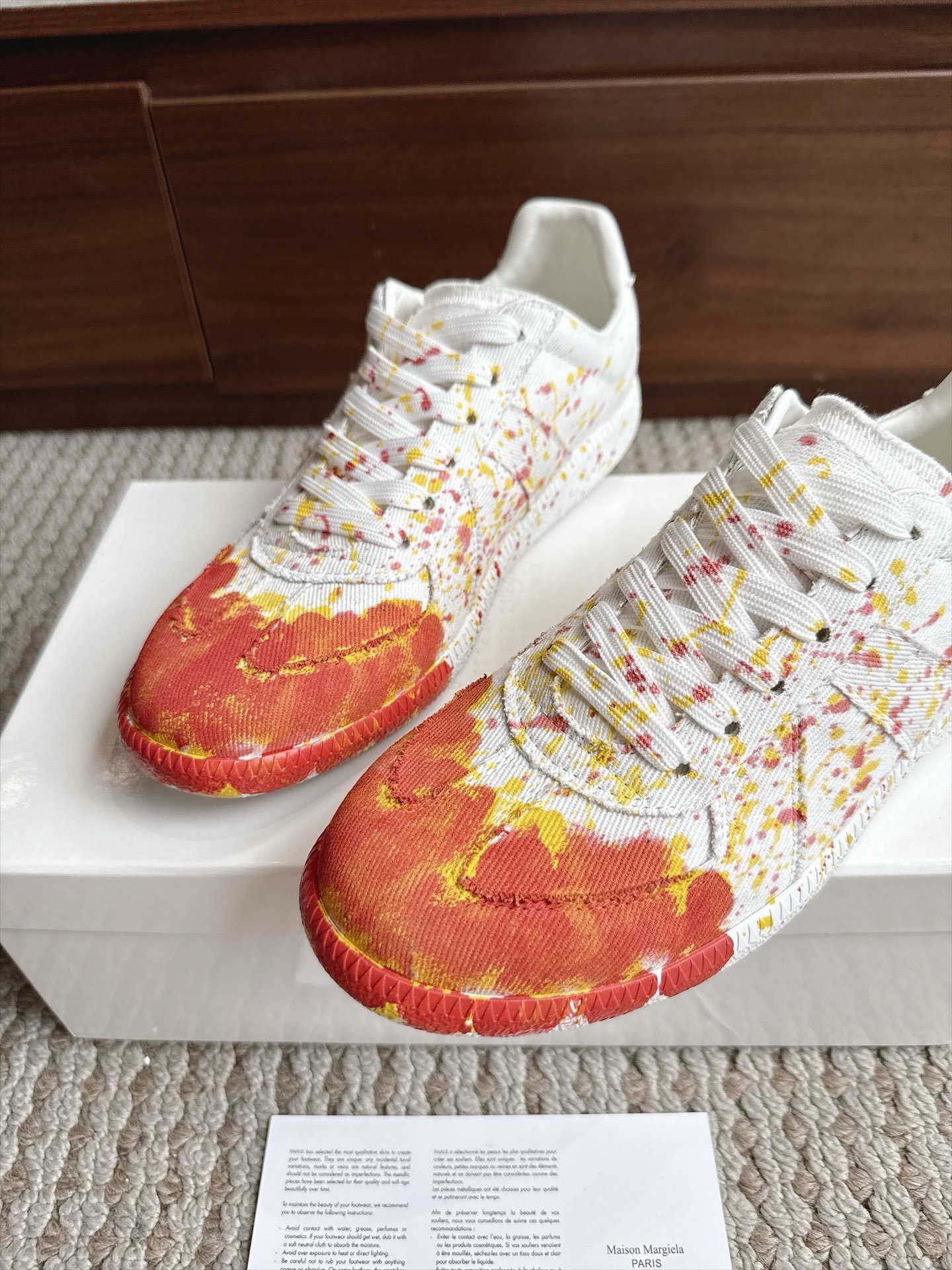Кроссовки Maison Margiela Replica Paint Splatter белого цвета