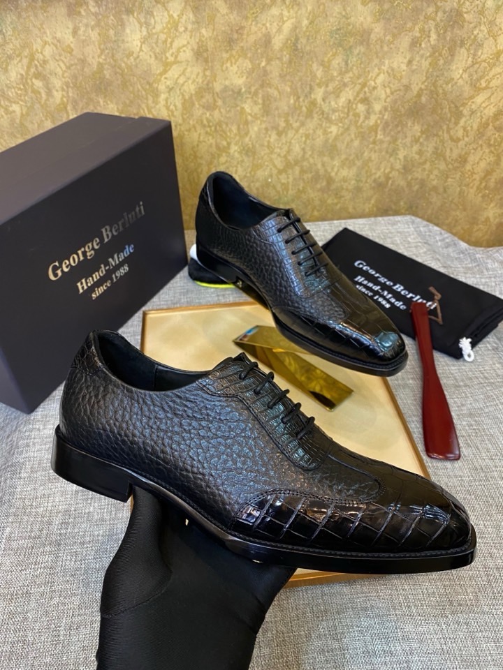 Оксфорды мужские Berluti George Berluti из кожи крокодила чёрного цвета