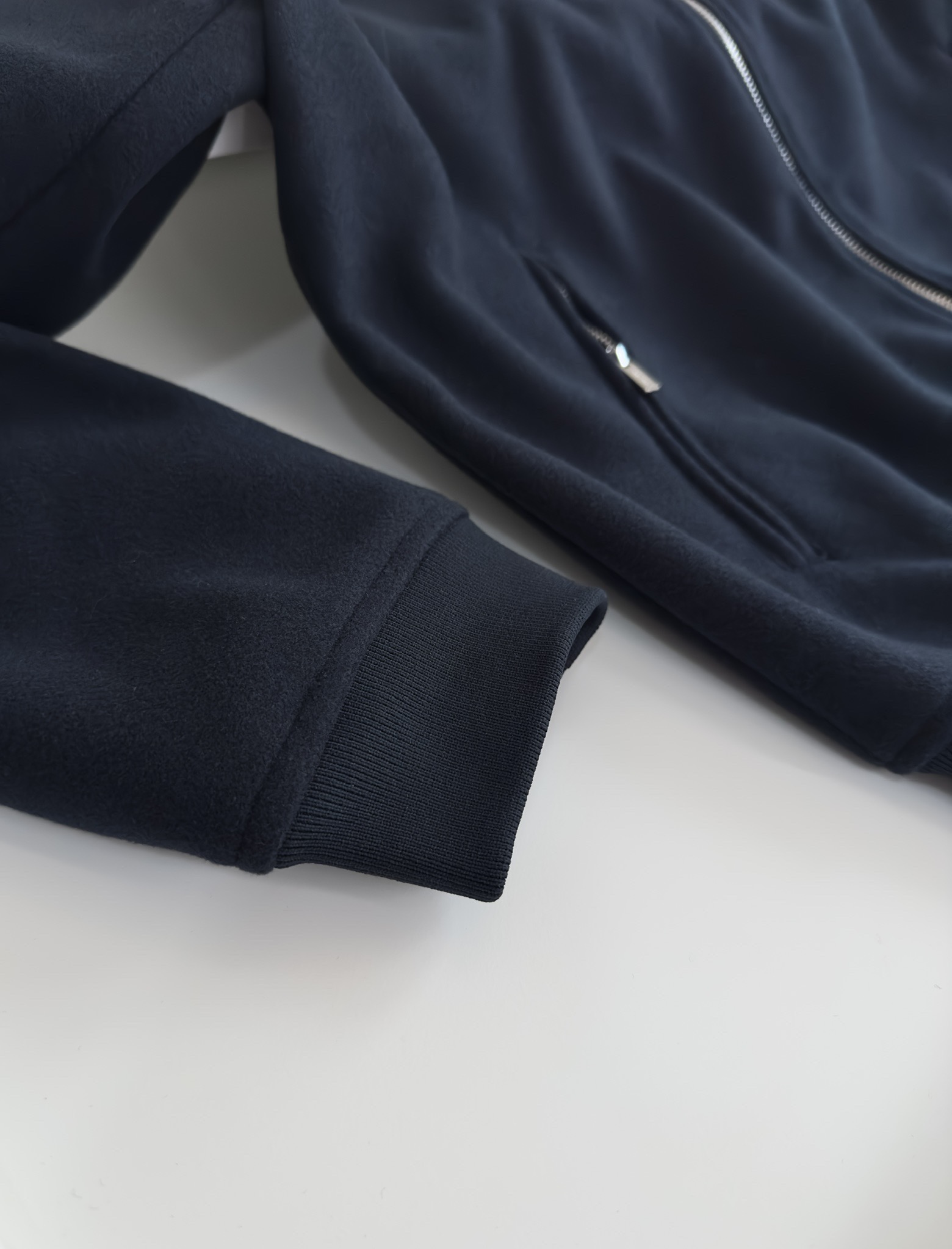 Куртка мужская в стиле Dior тёмно-синего цвета с отложным воротником