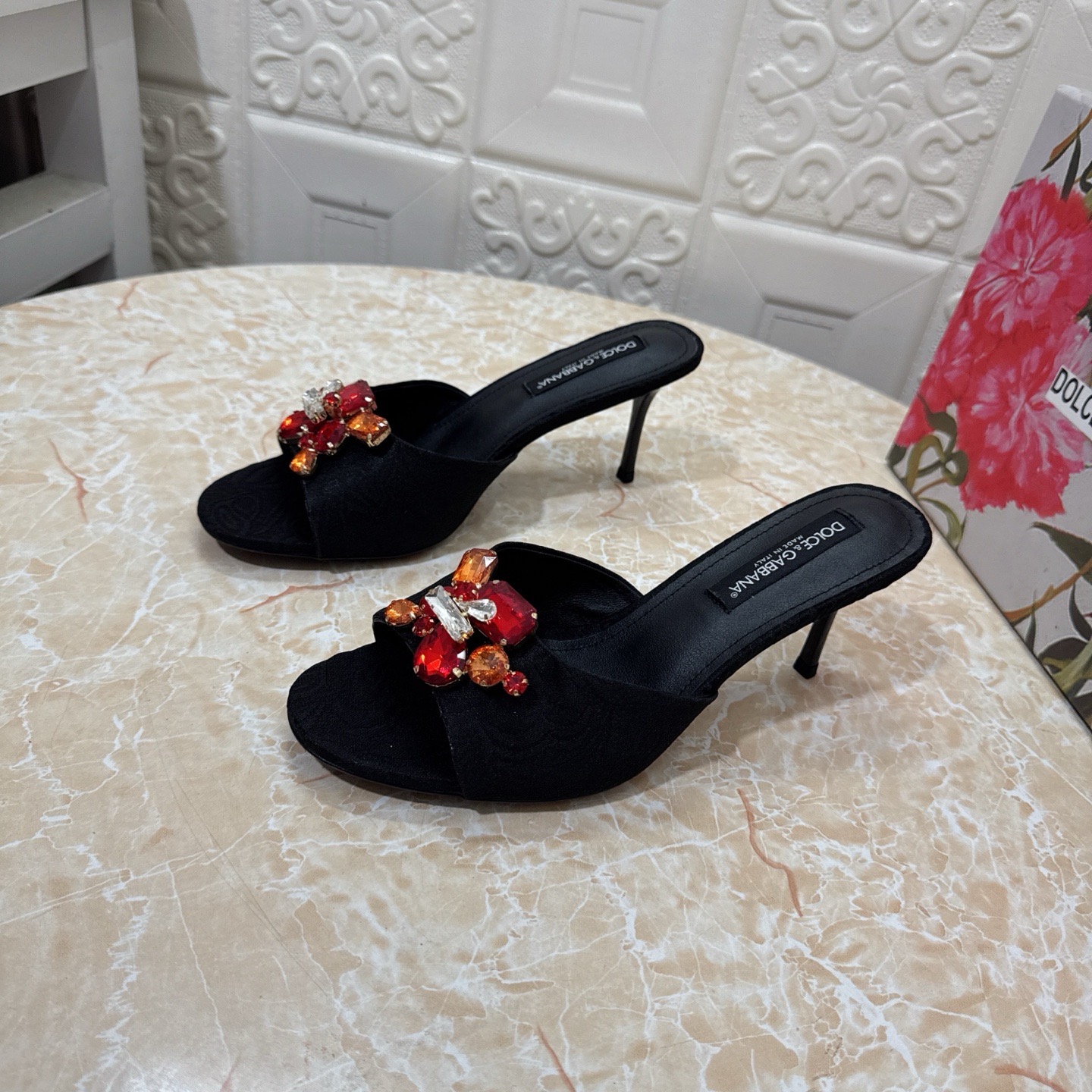 Мюли женские Dolce & Gabbana Keira чёрного цвета