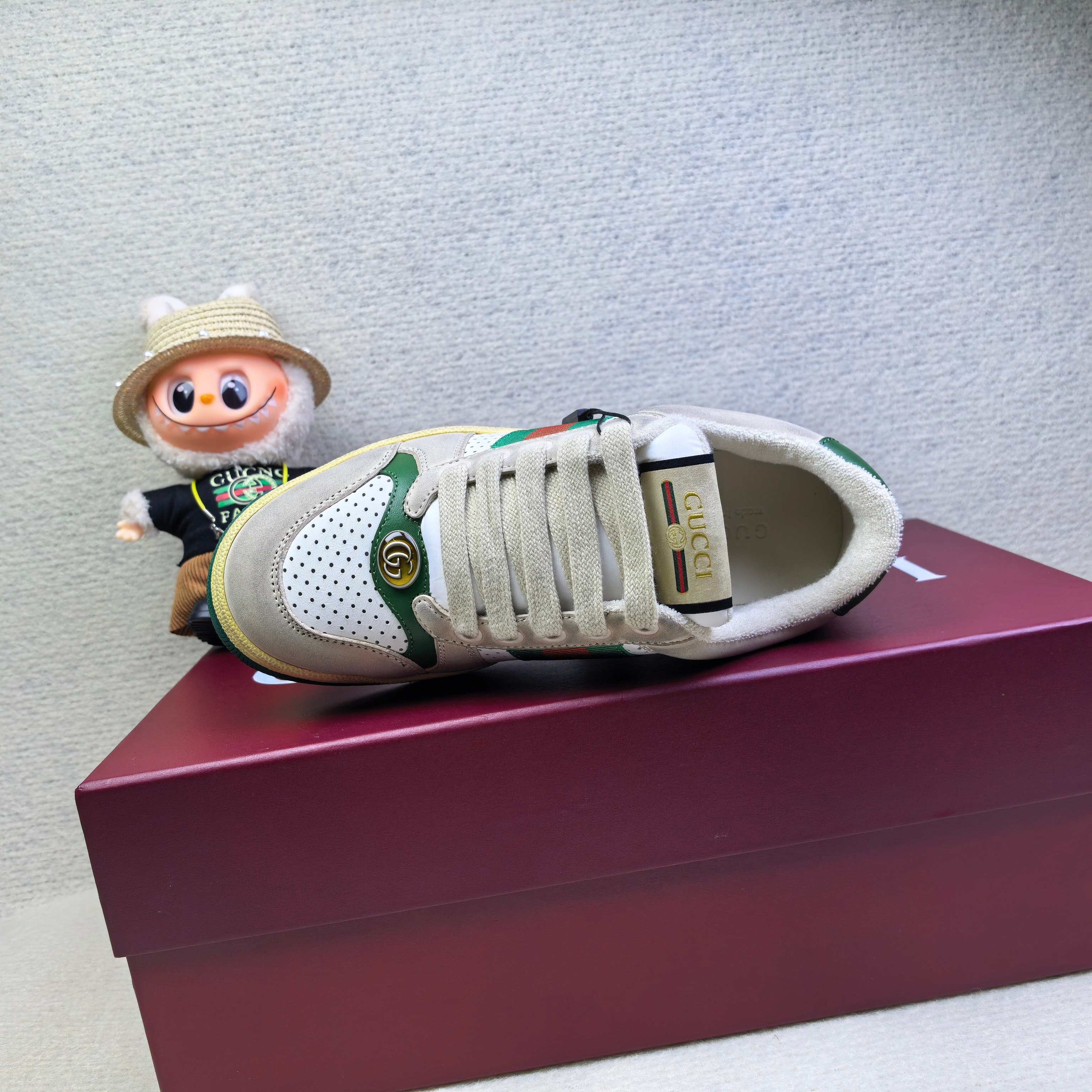 Кроссовки унисекс в стиле Gucci комбинированного белого цвета