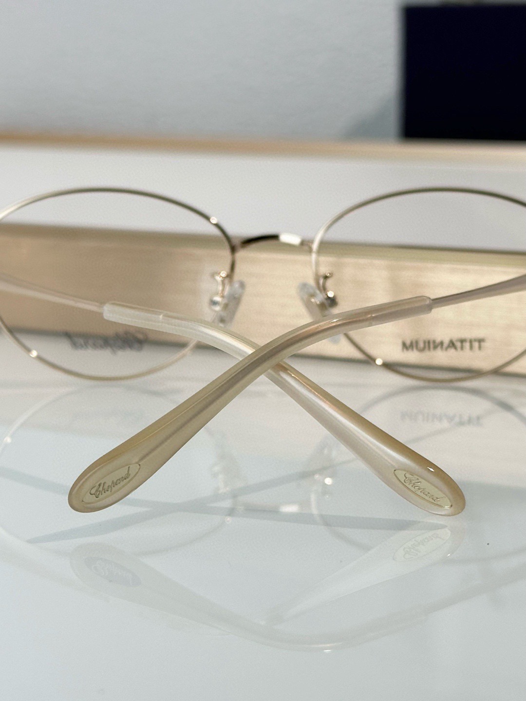 Очки женские в стиле Chopard