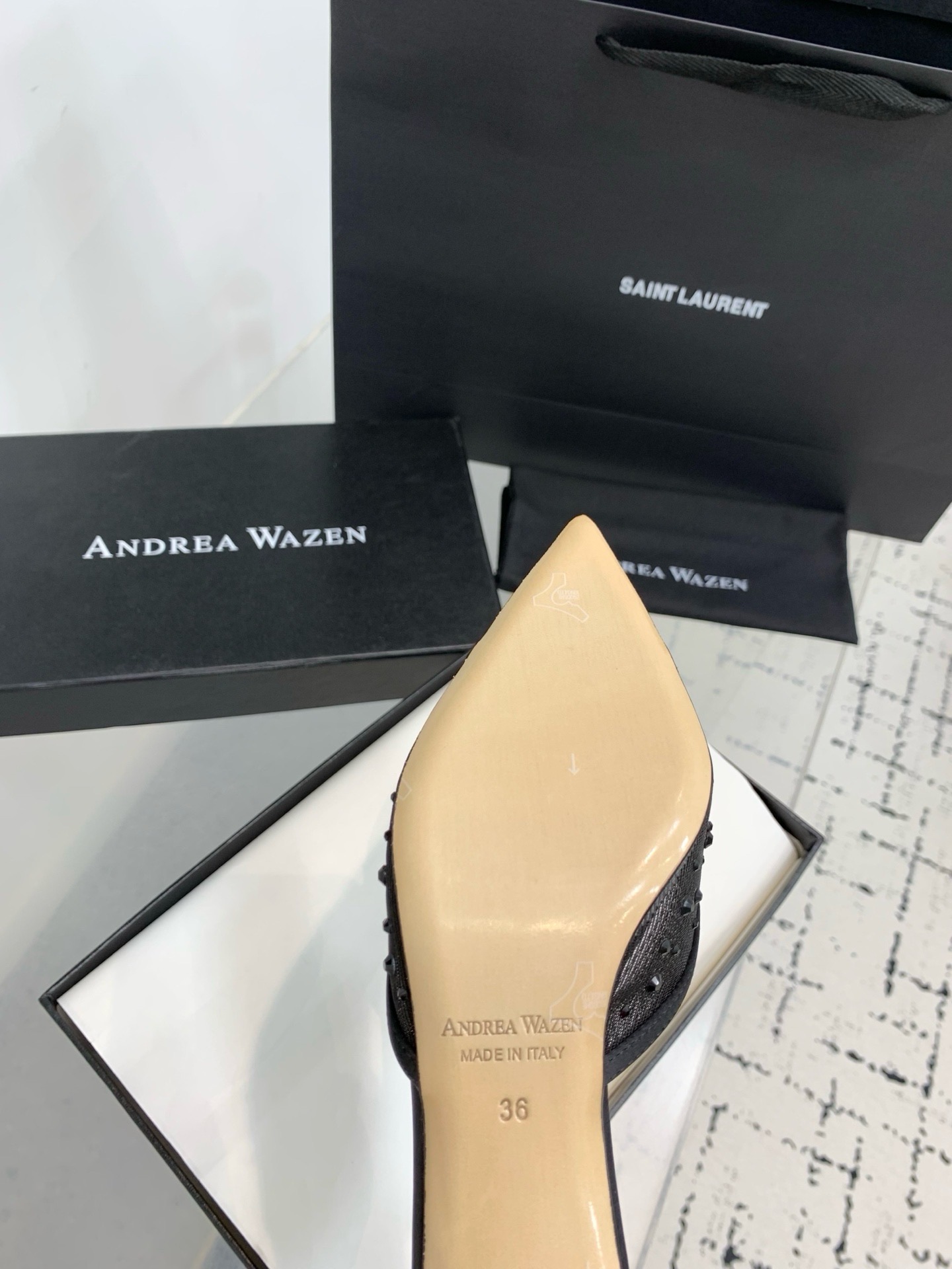 Мюли женские Andrea Wazen чёрного цвета