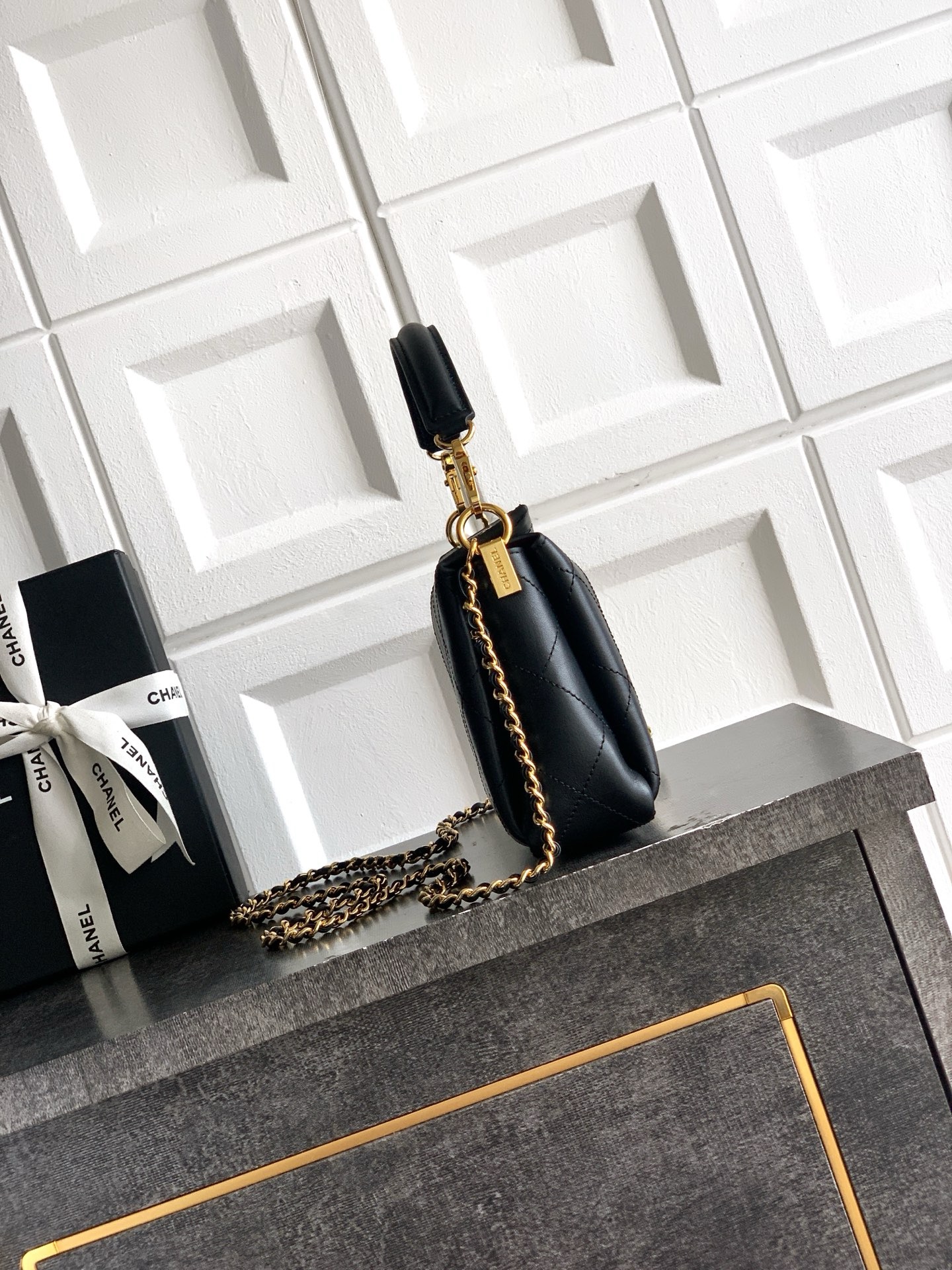 Сумка женская в стиле Chanel Hobo чёрного цвета