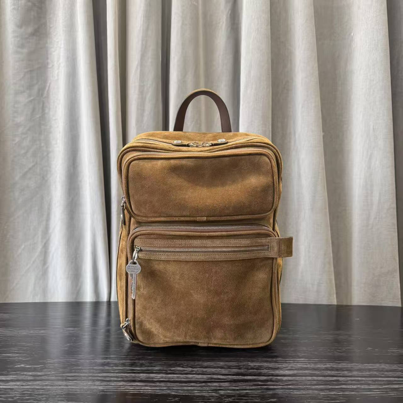 Рюкзак унисекс в стиле Acne Studios Camero коричневый