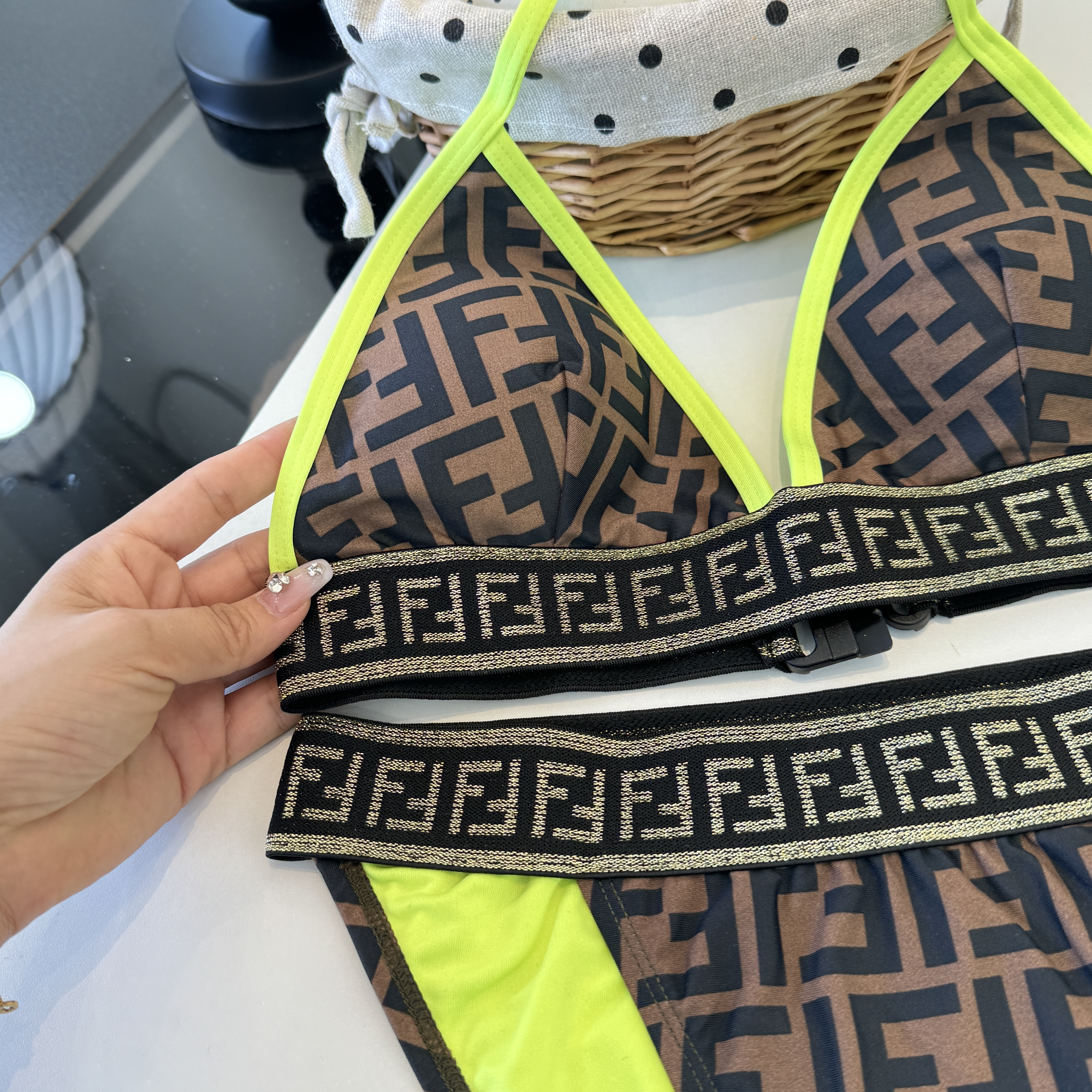 Купальник женский Fendi коричневого цвета с неоновыми вставками