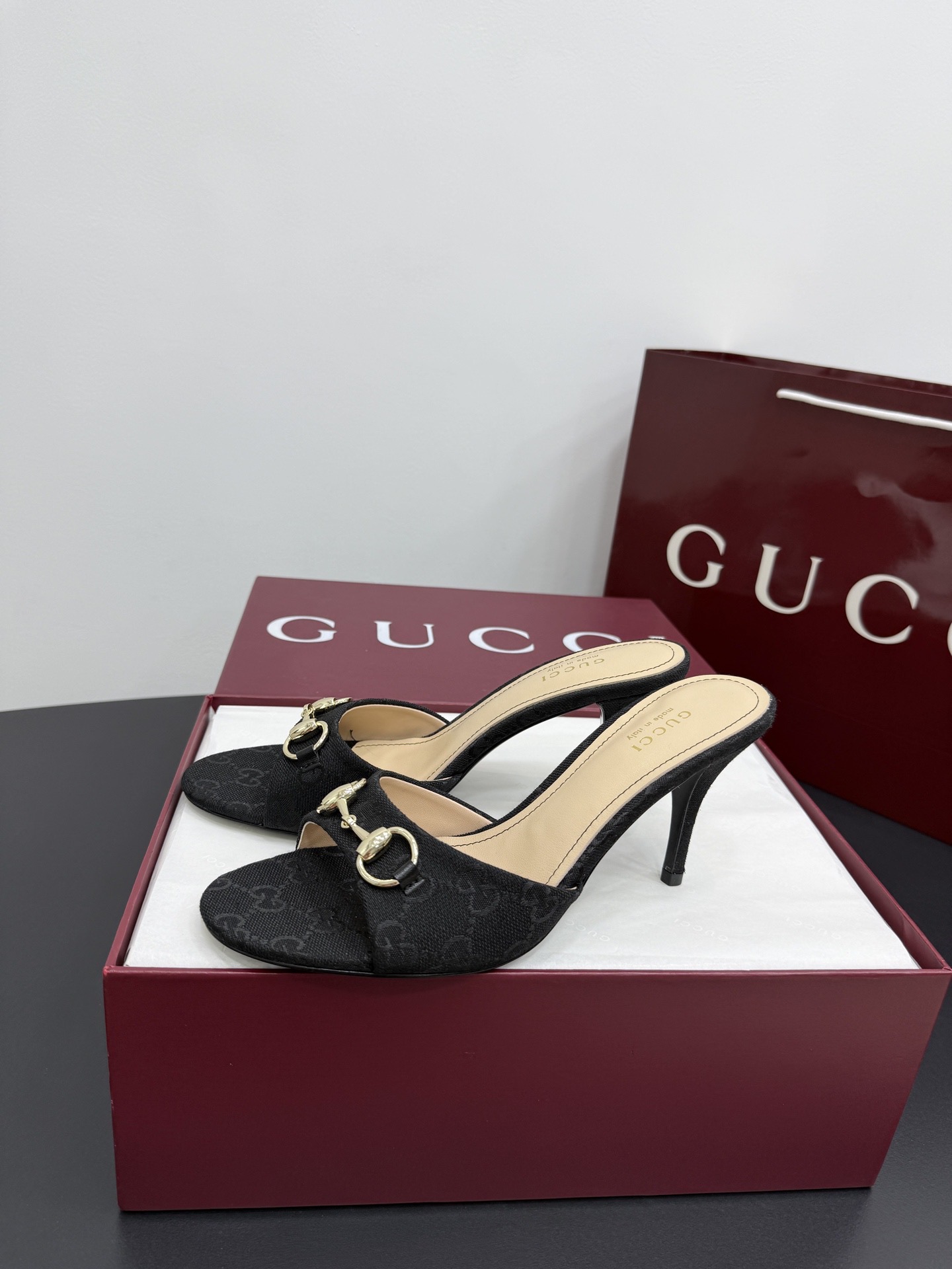 Мюли женские в стиле Gucci Horsebit черного цвета