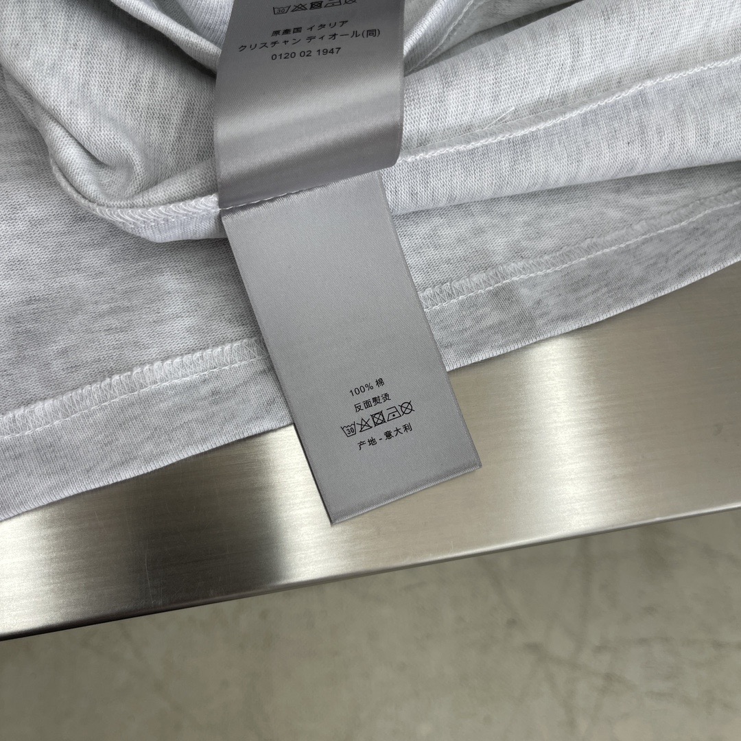 Футболка мужская в стиле Dior с вышивкой CD серого меланж цвета