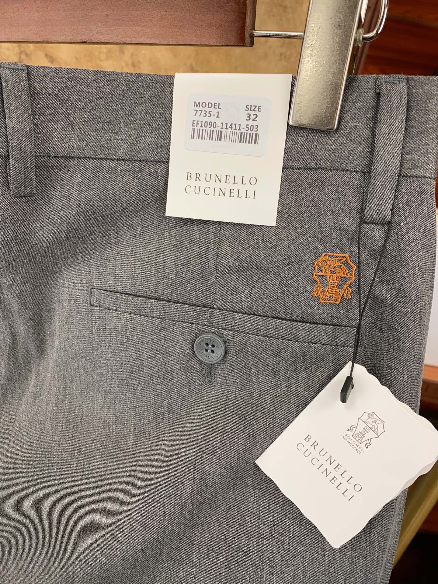Брюки мужские в стиле Brunello Cucinelli серого цвета с прямым силуэтом