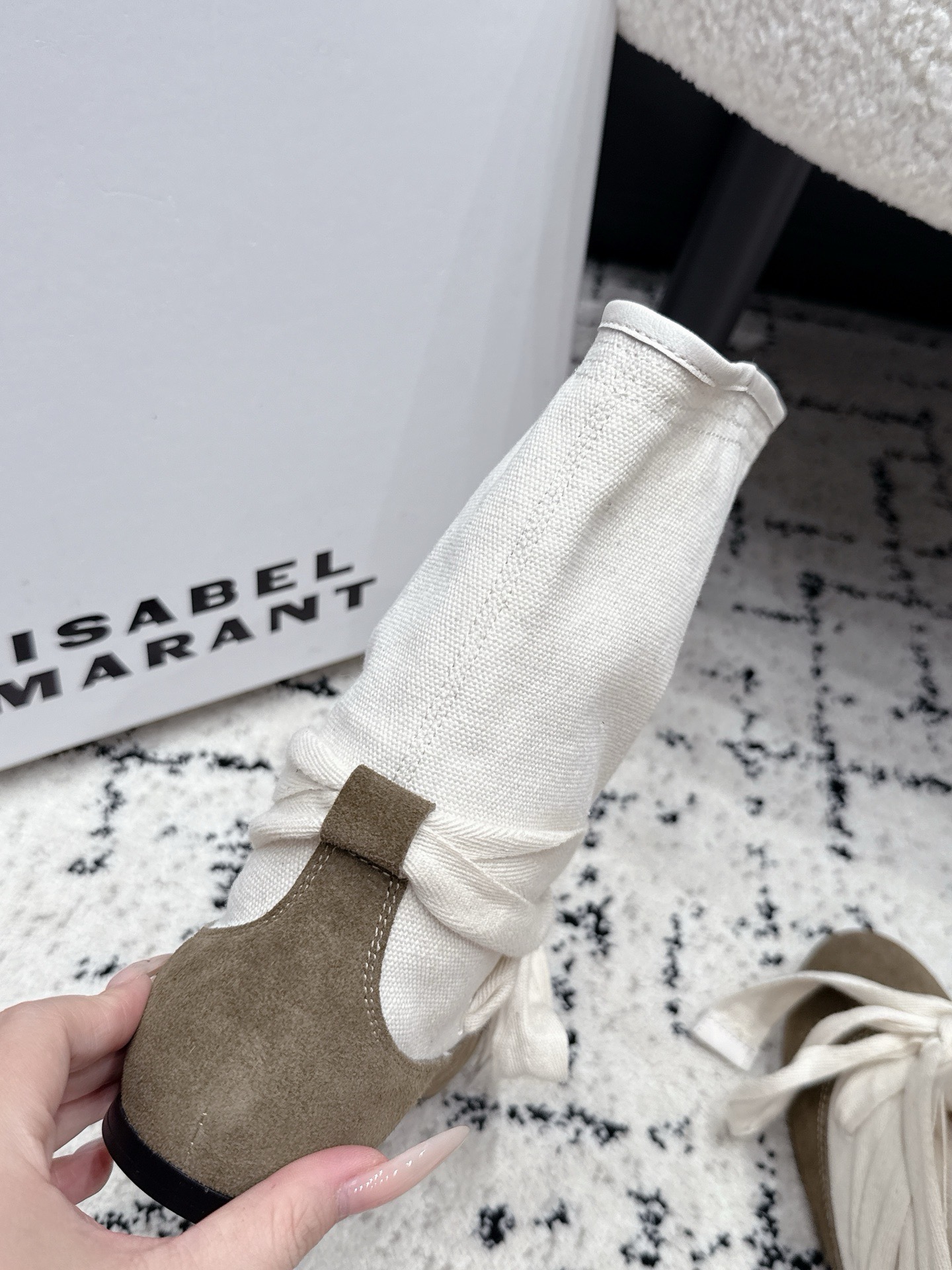 Полусапоги женские Isabel Marant бежевого цвета