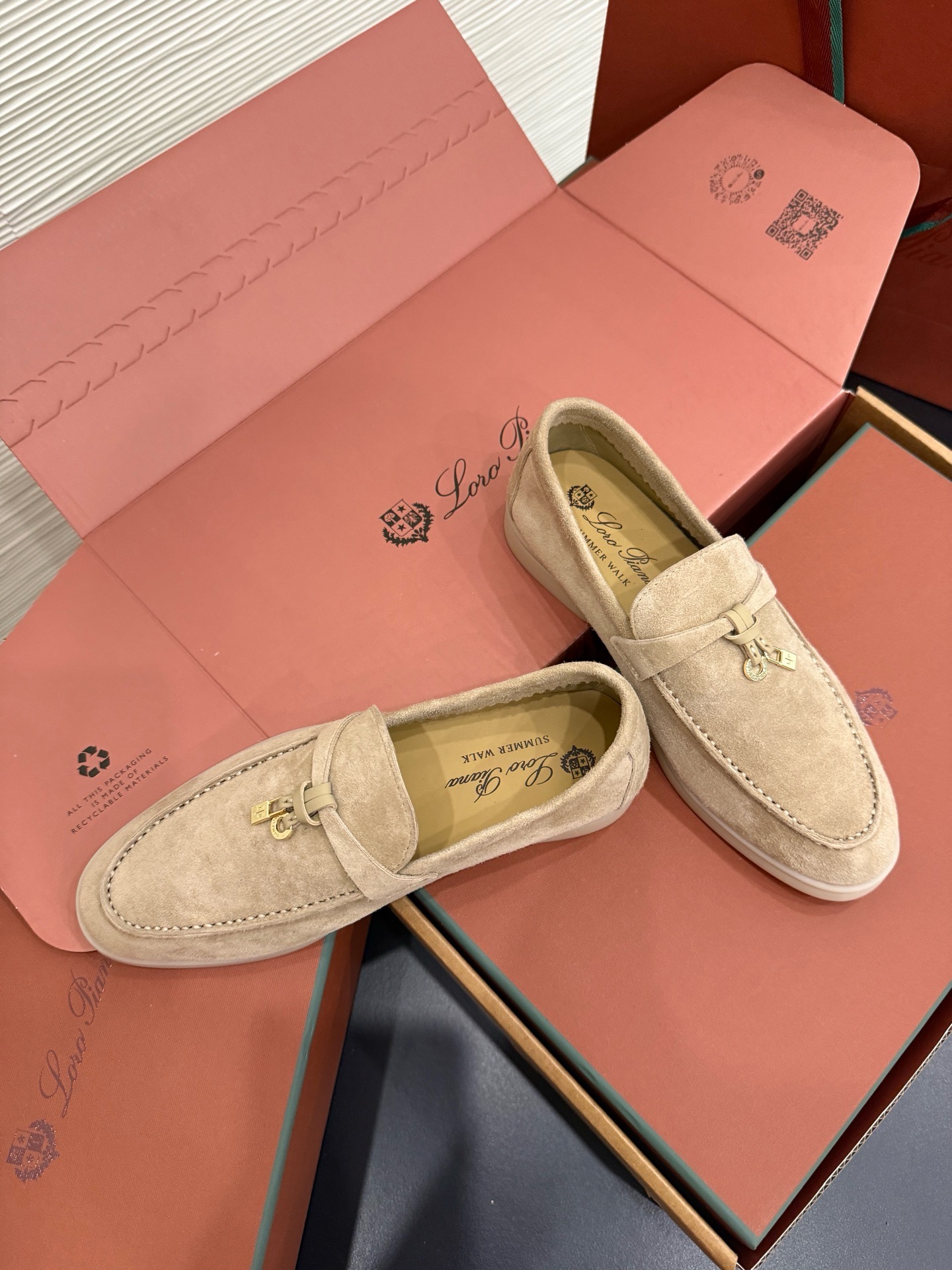 Лоферы Loro Piana Summer Charms Walk бежевого цвета