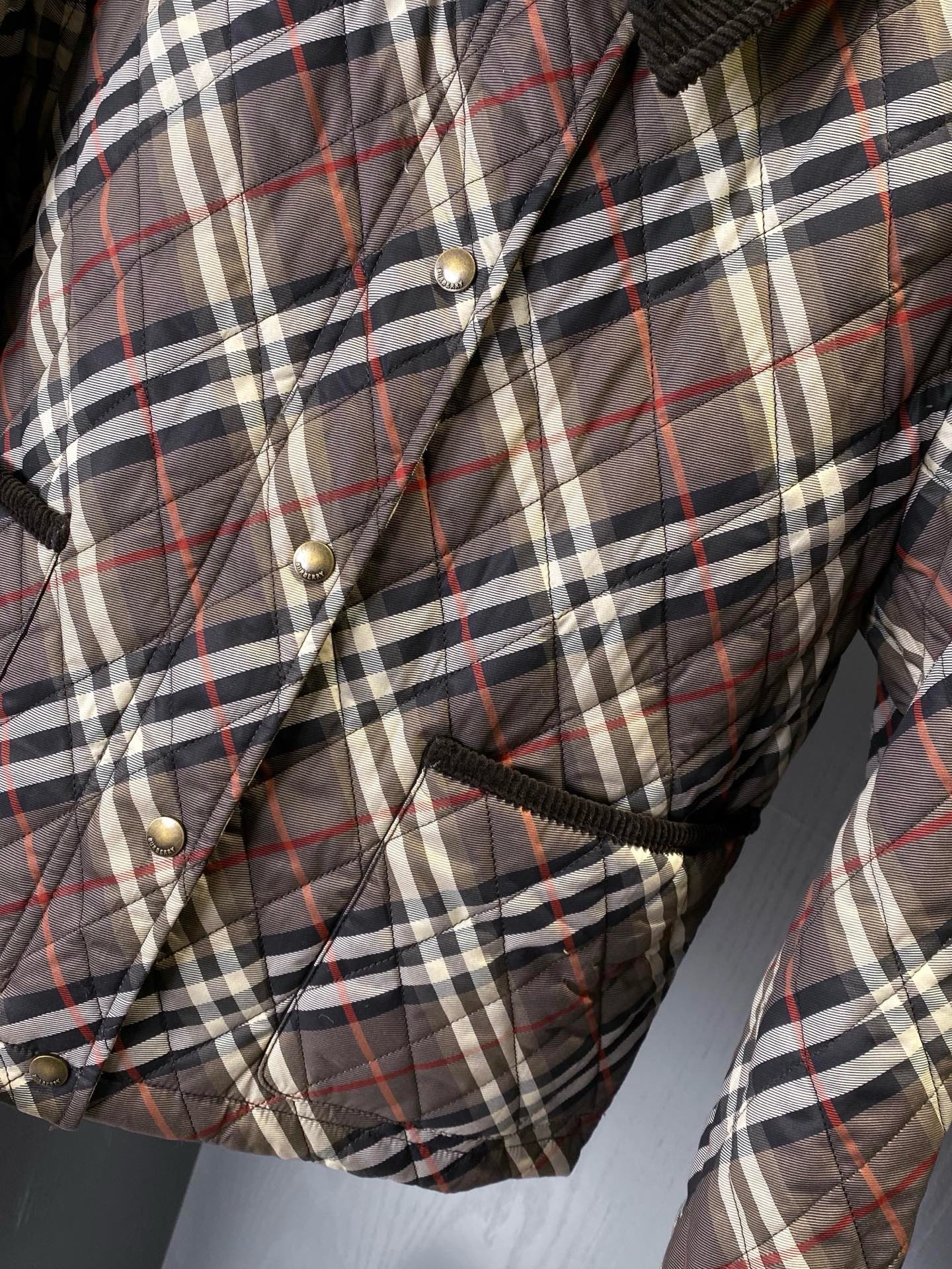 Куртка женская  Burberry укороченная