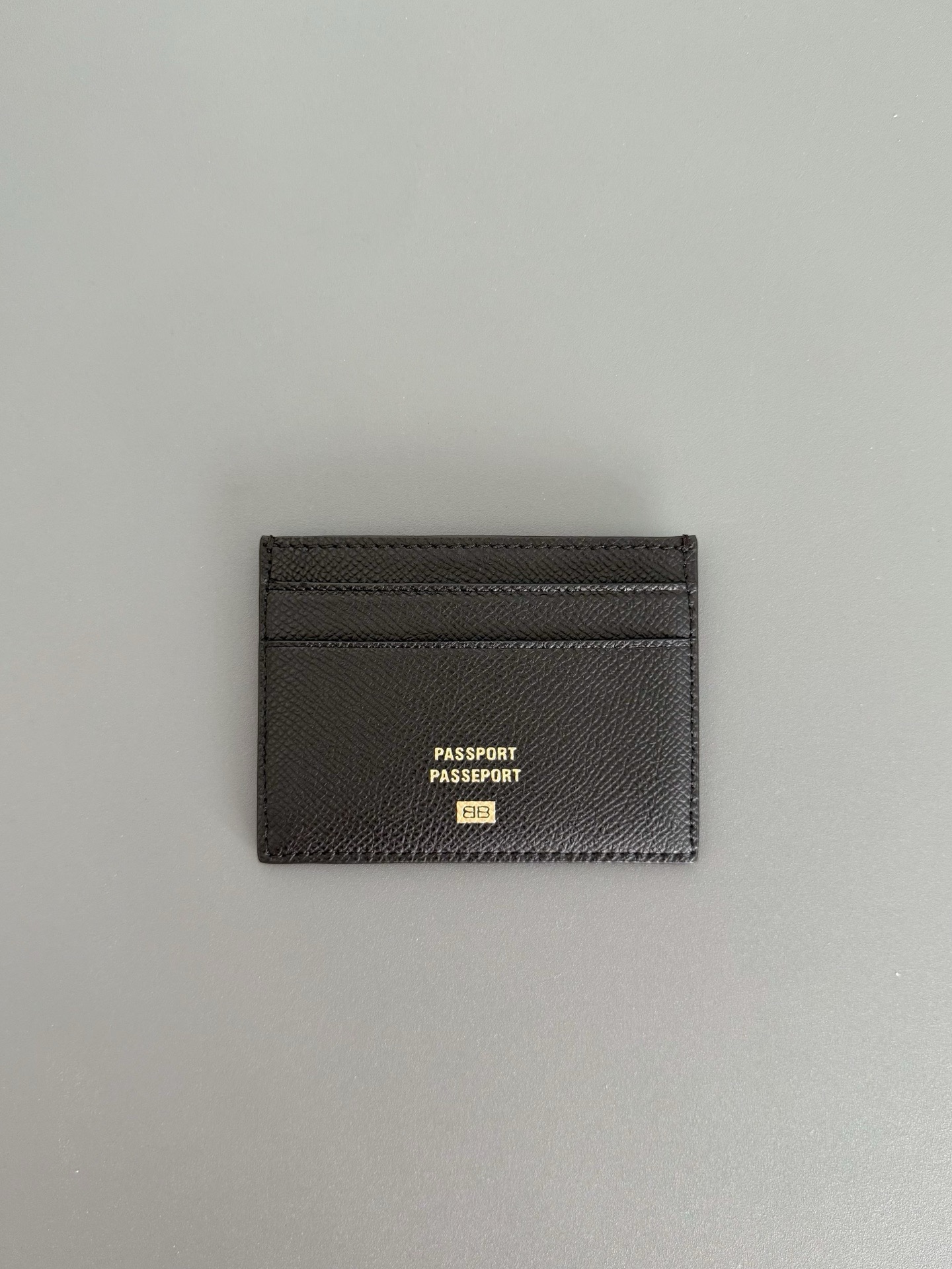 Картхолдер Balenciaga Winter Passport чёрного цвета
