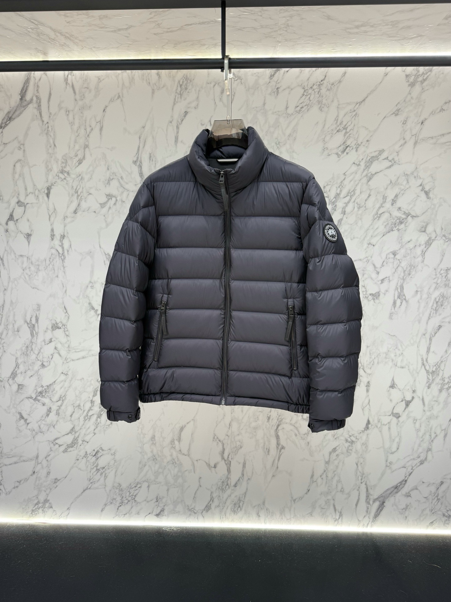 Пуховик мужской в стиле Canada Goose Stratus с натуральным пухом