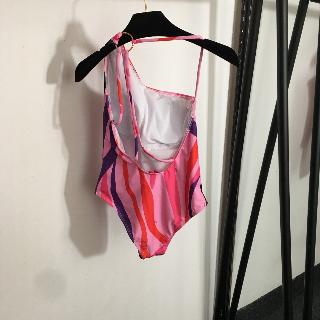 Купальник женский в стиле Emilio Pucci слитный розового цвета с принтом на одно плечо