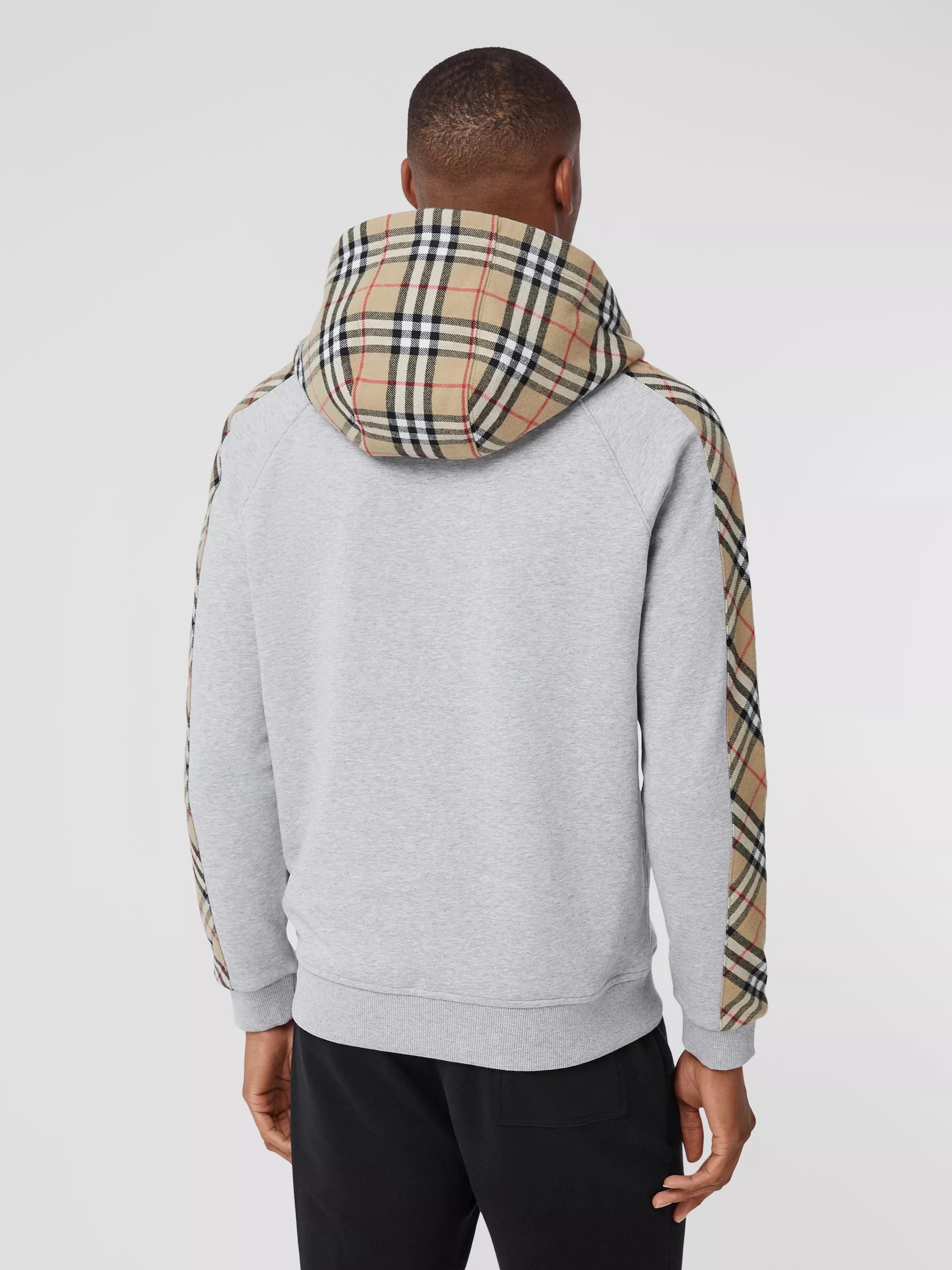 Худи унисекс в стиле Burberry серого цвета с капюшоном и клетчатой отделкой