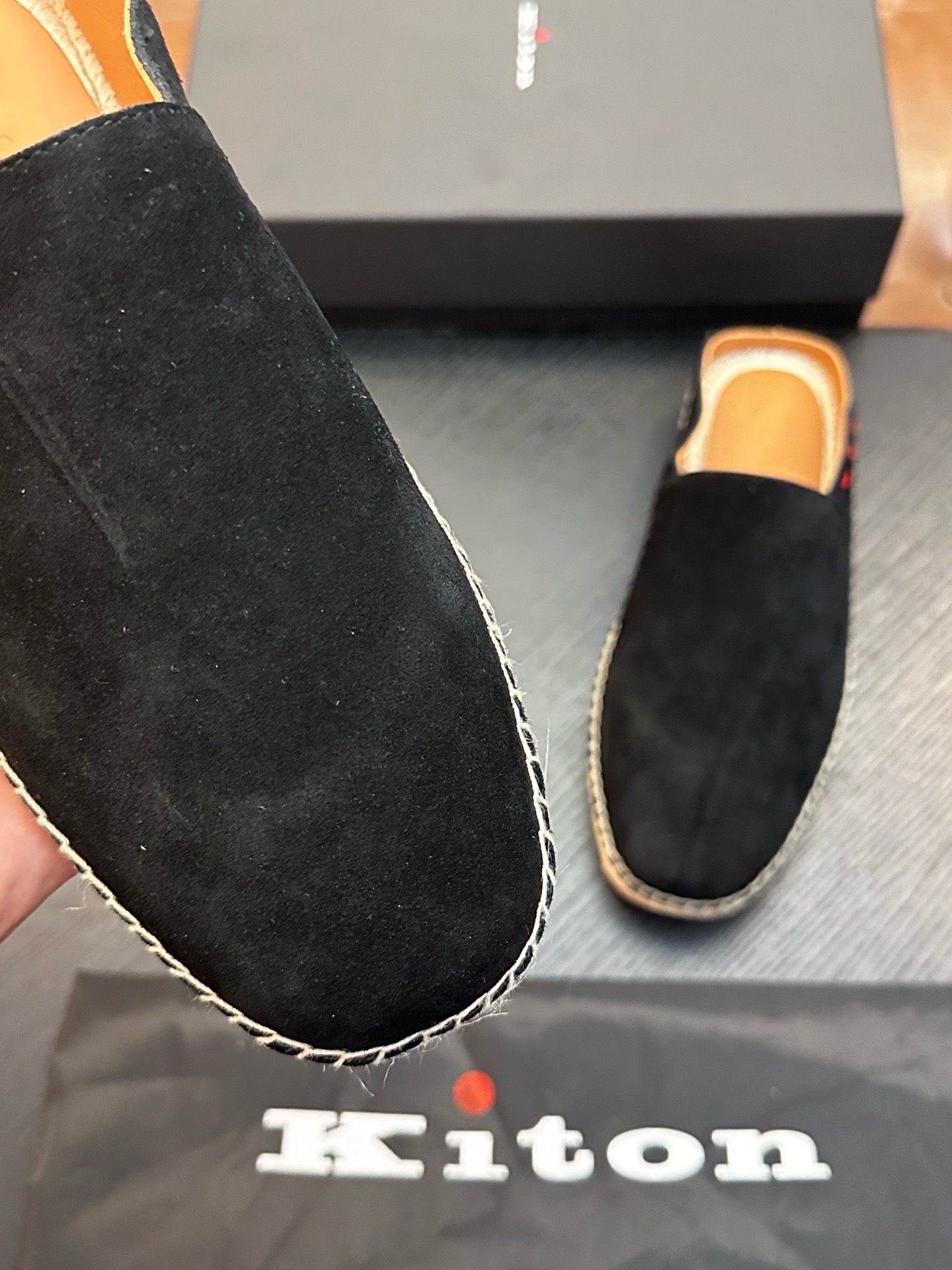 Мюли мужские в стиле Kiton чёрного цвета